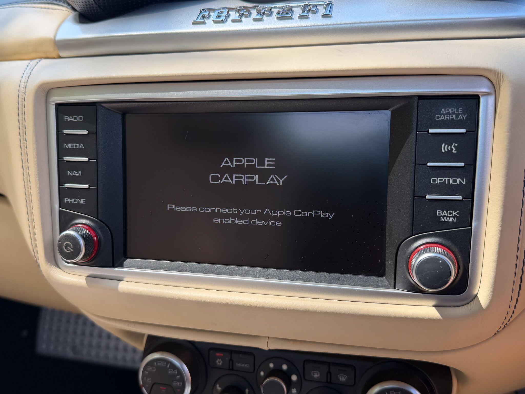 Ferrari California view 24
