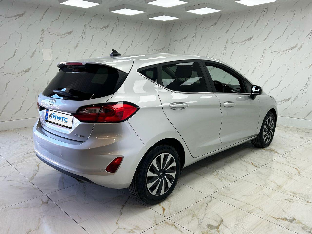 Ford Fiesta view 12