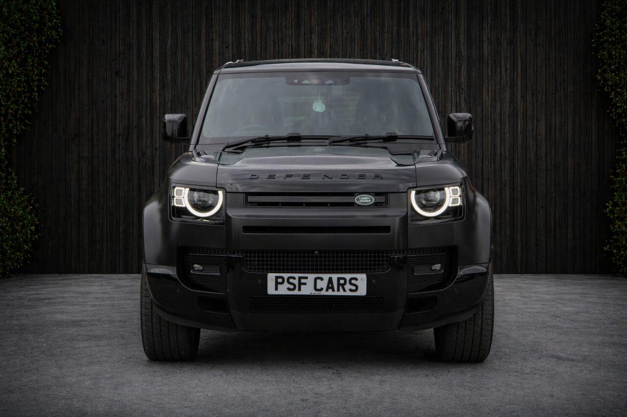 Land Rover Defender view 7