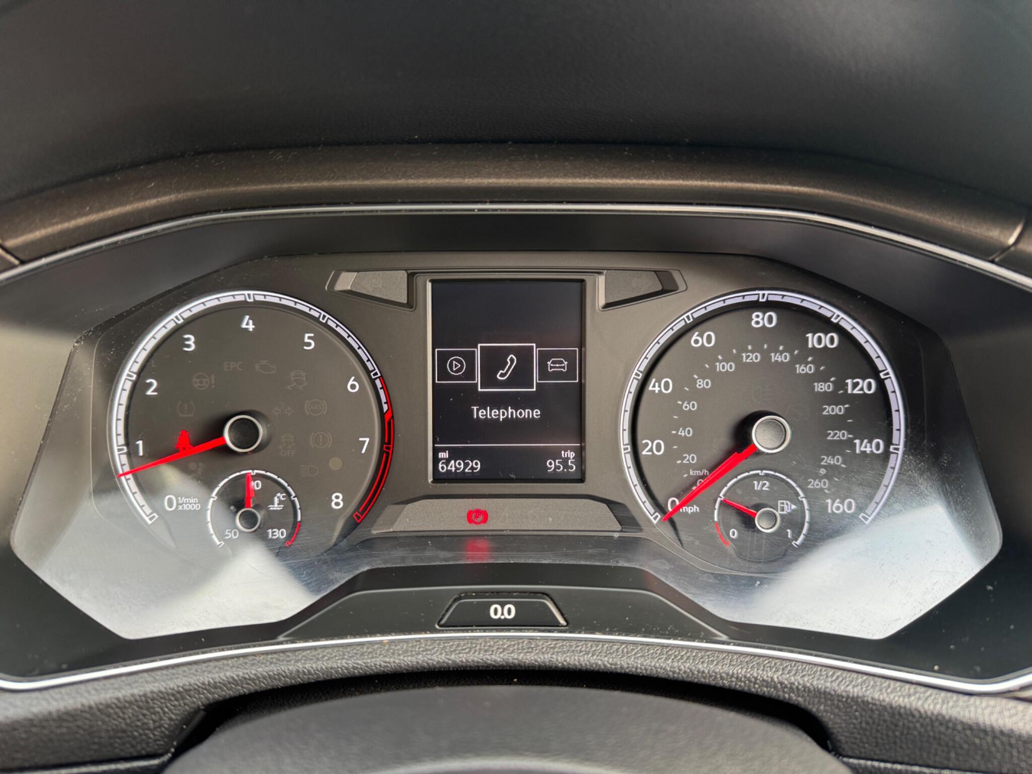 Volkswagen T-Roc view 67