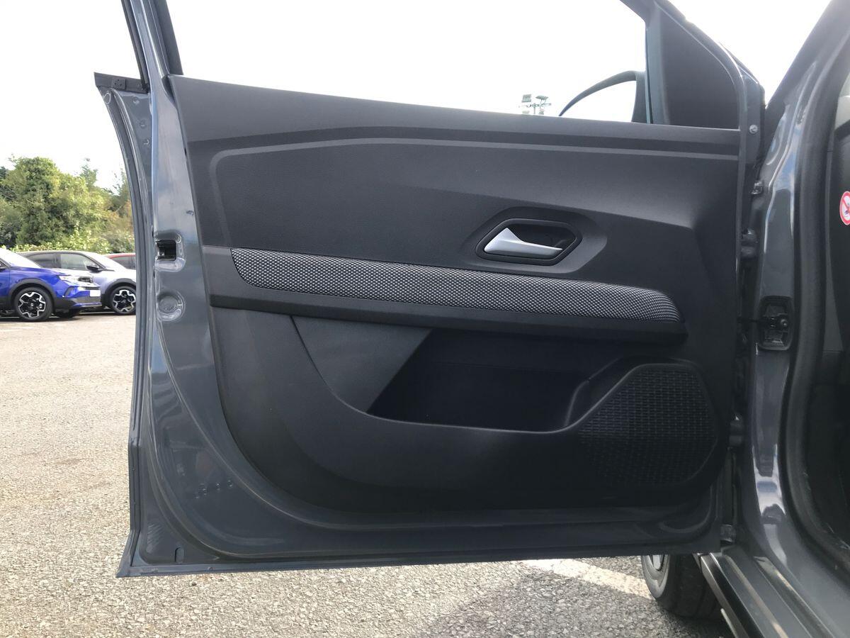Dacia Jogger view 18
