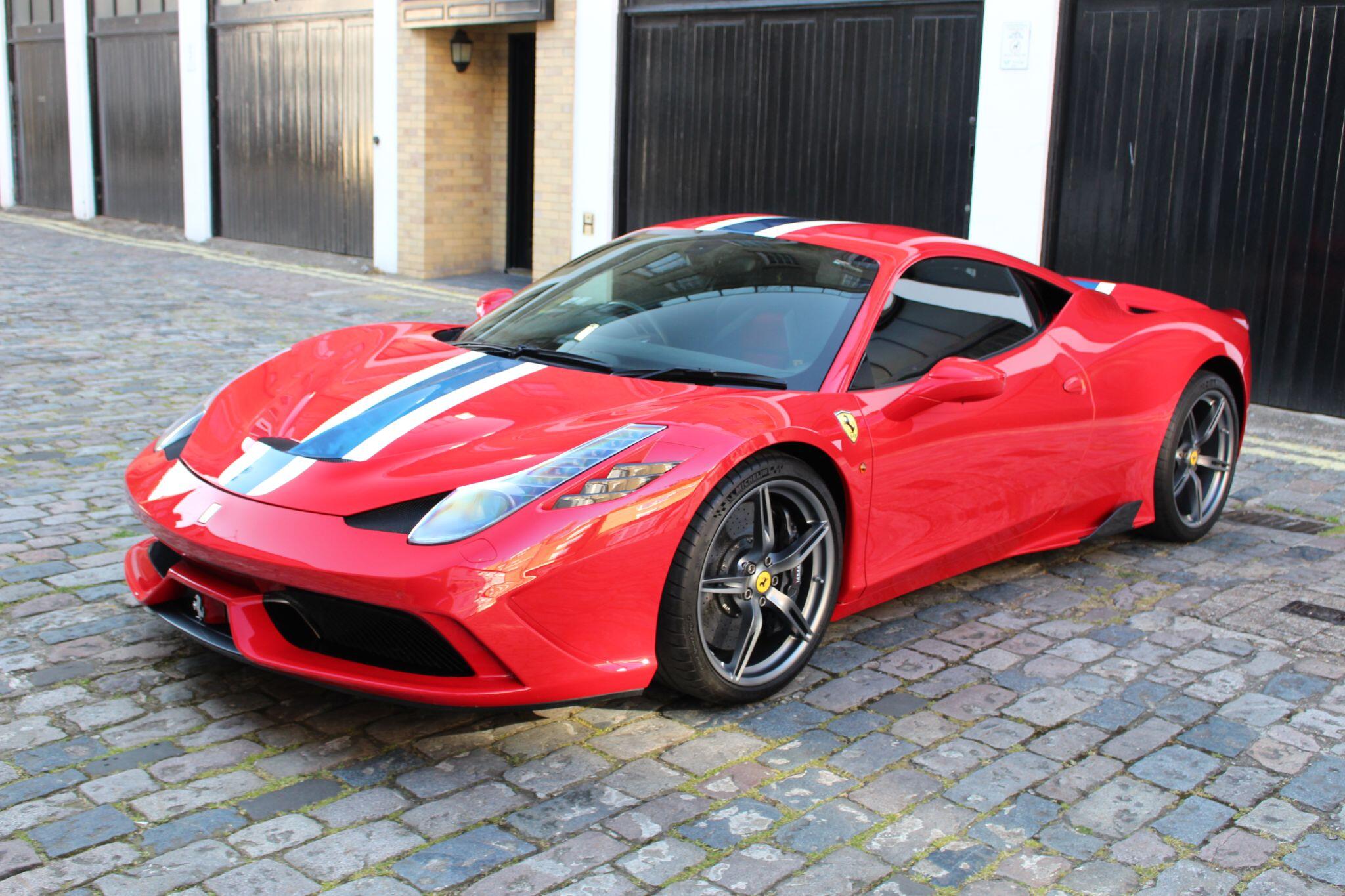 Ferrari 458 view 10