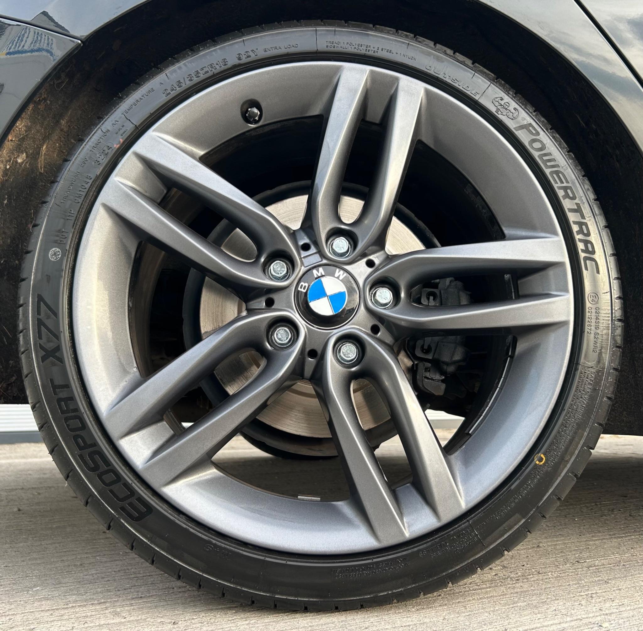 BMW 1 Series view 21