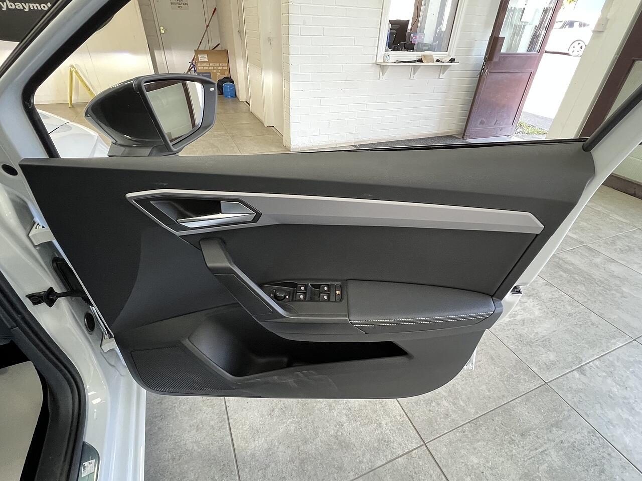 Seat Ibiza view 14