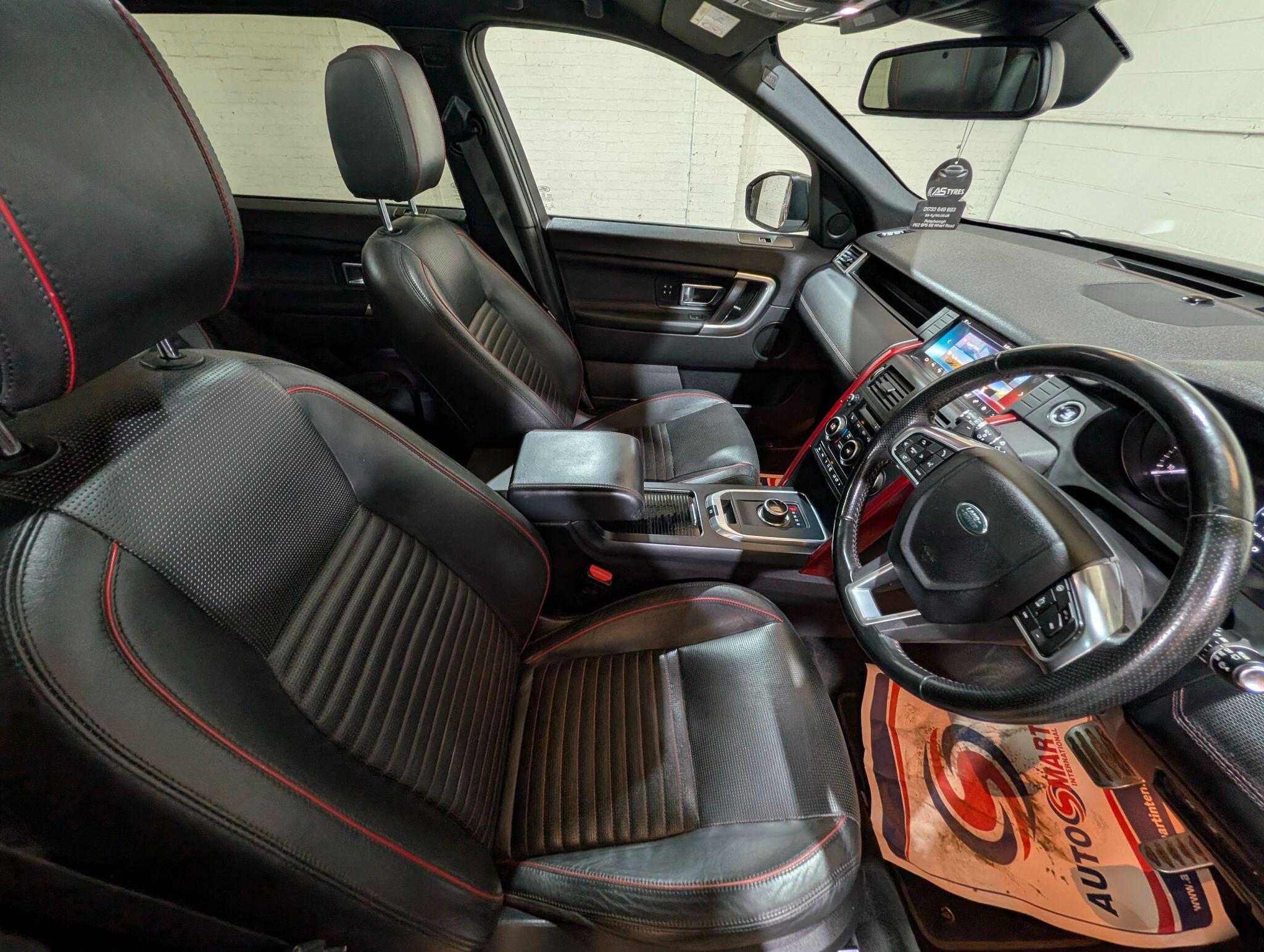 Land Rover Discovery Sport view 91