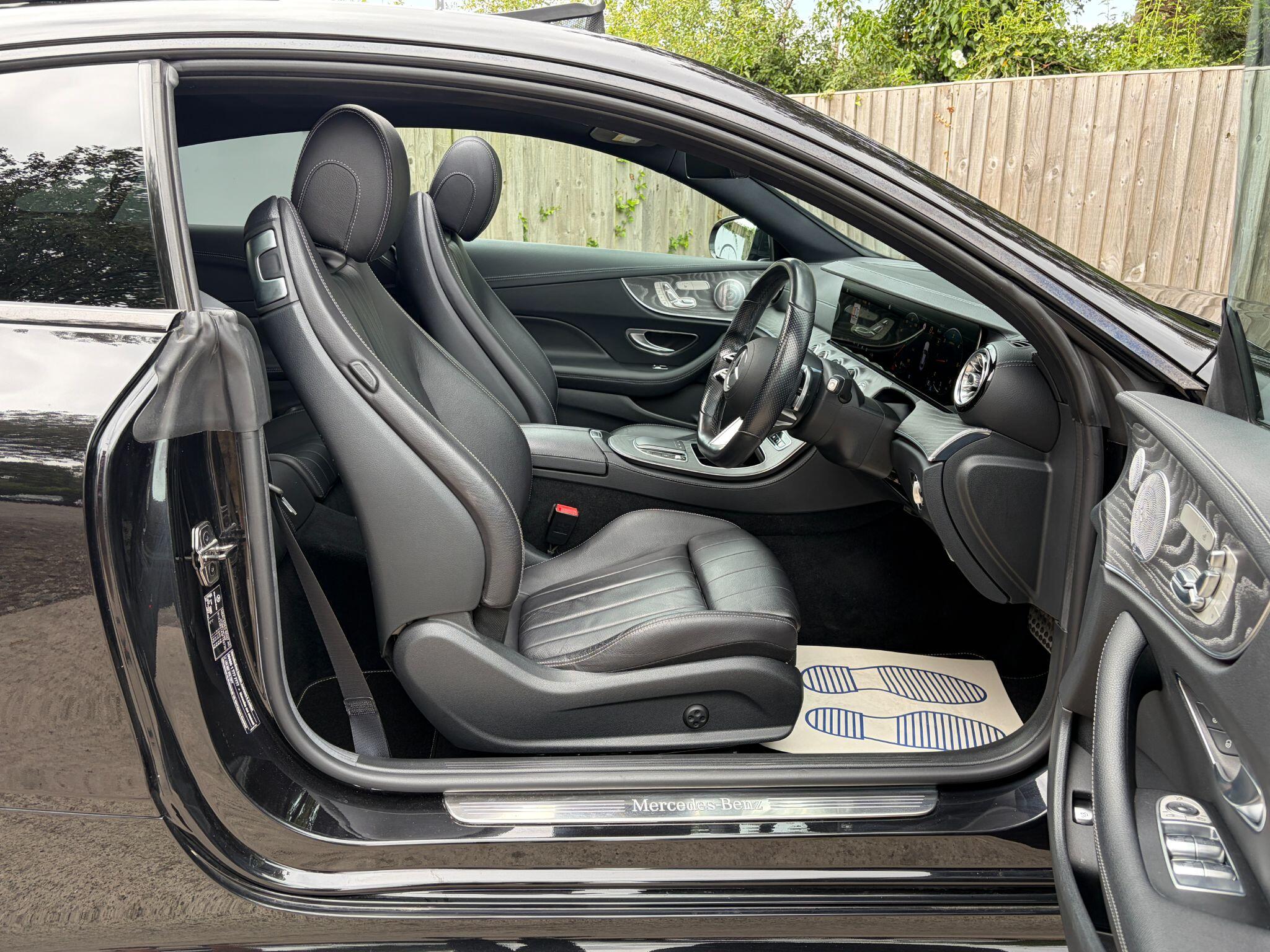 Mercedes-Benz E-Class view 13