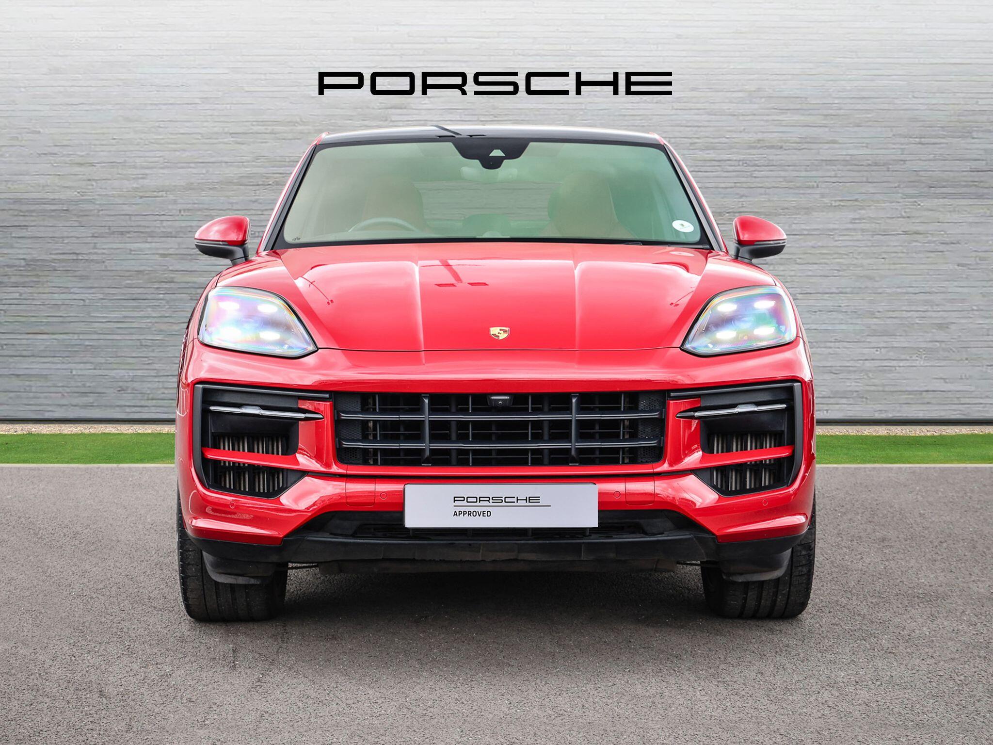 Porsche Cayenne view 39