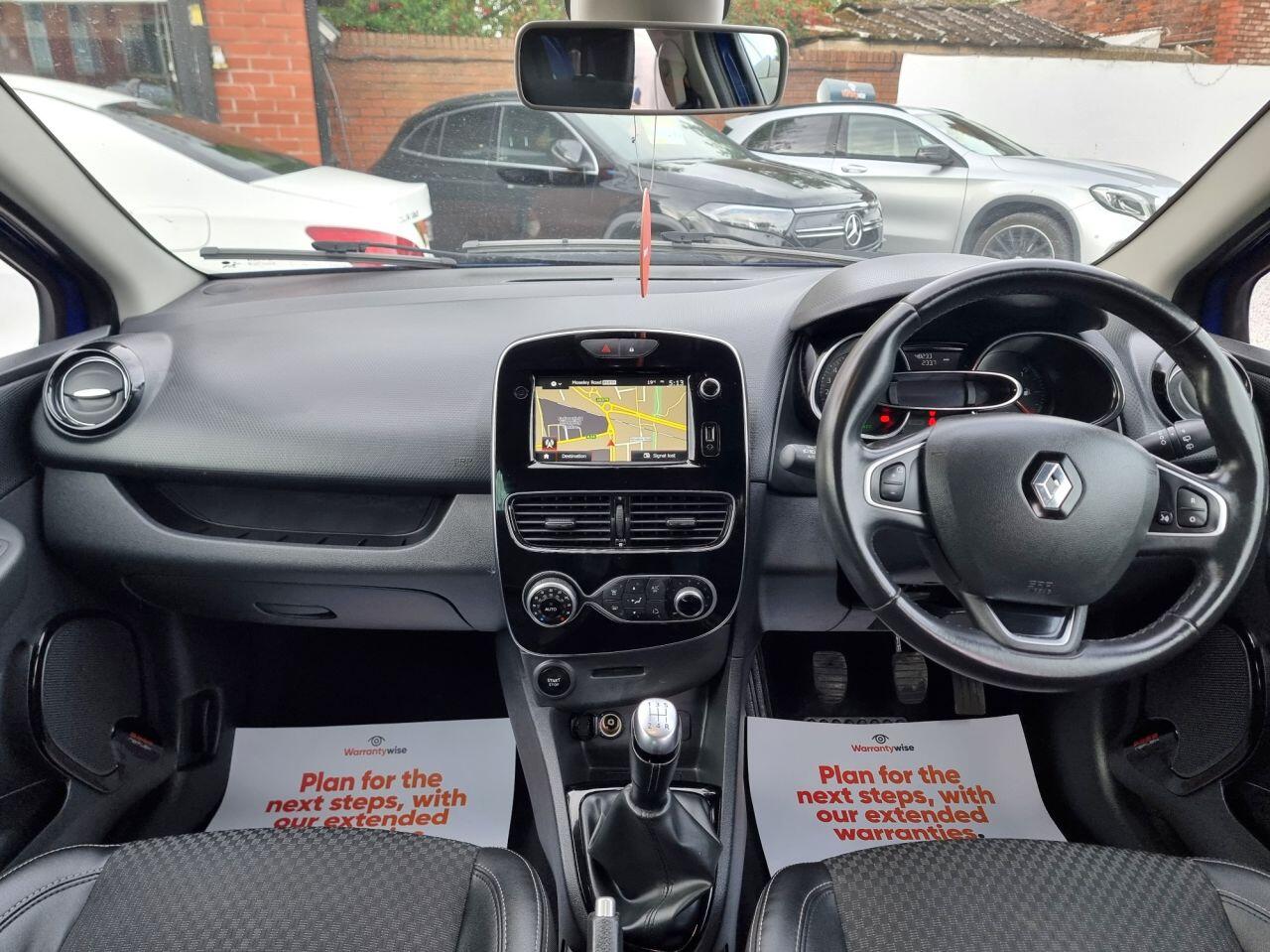Renault Clio view 4