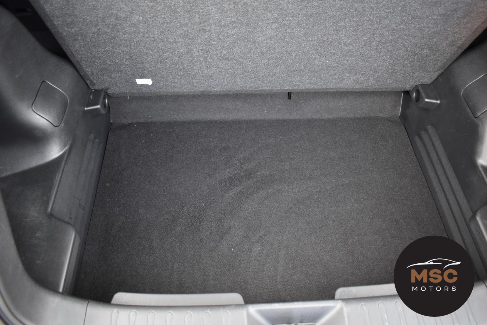 Nissan Juke view 46