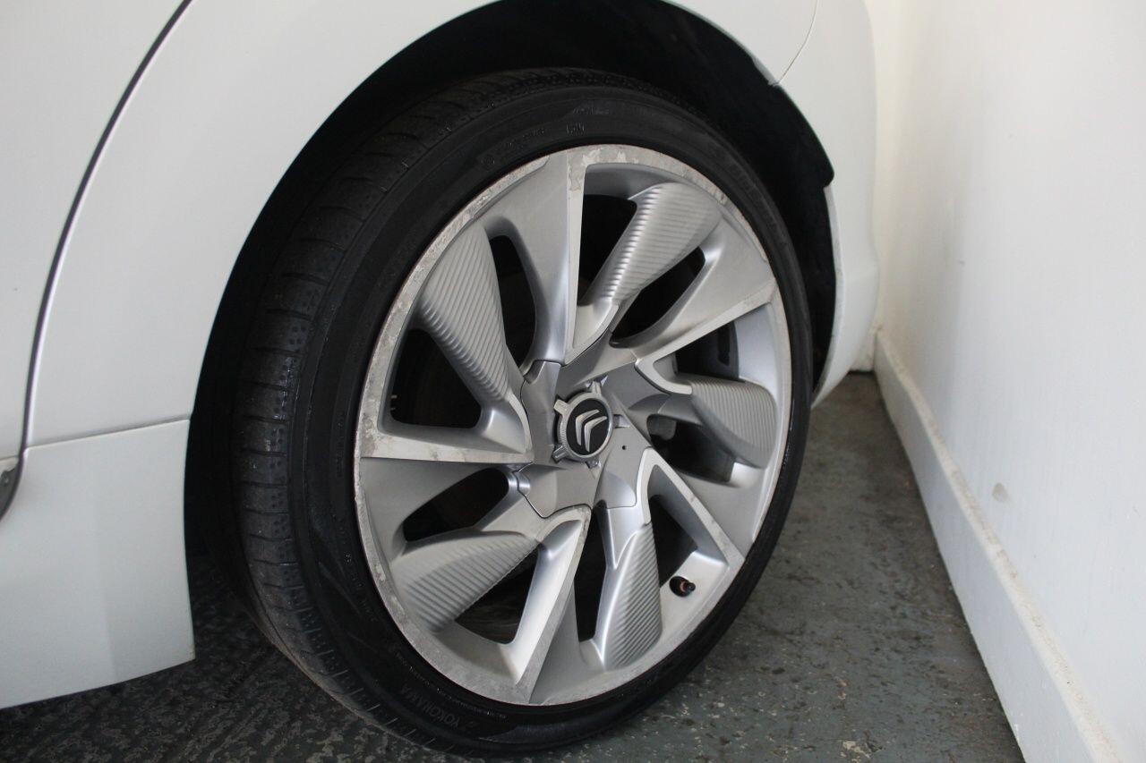 Citroen DS5 view 61