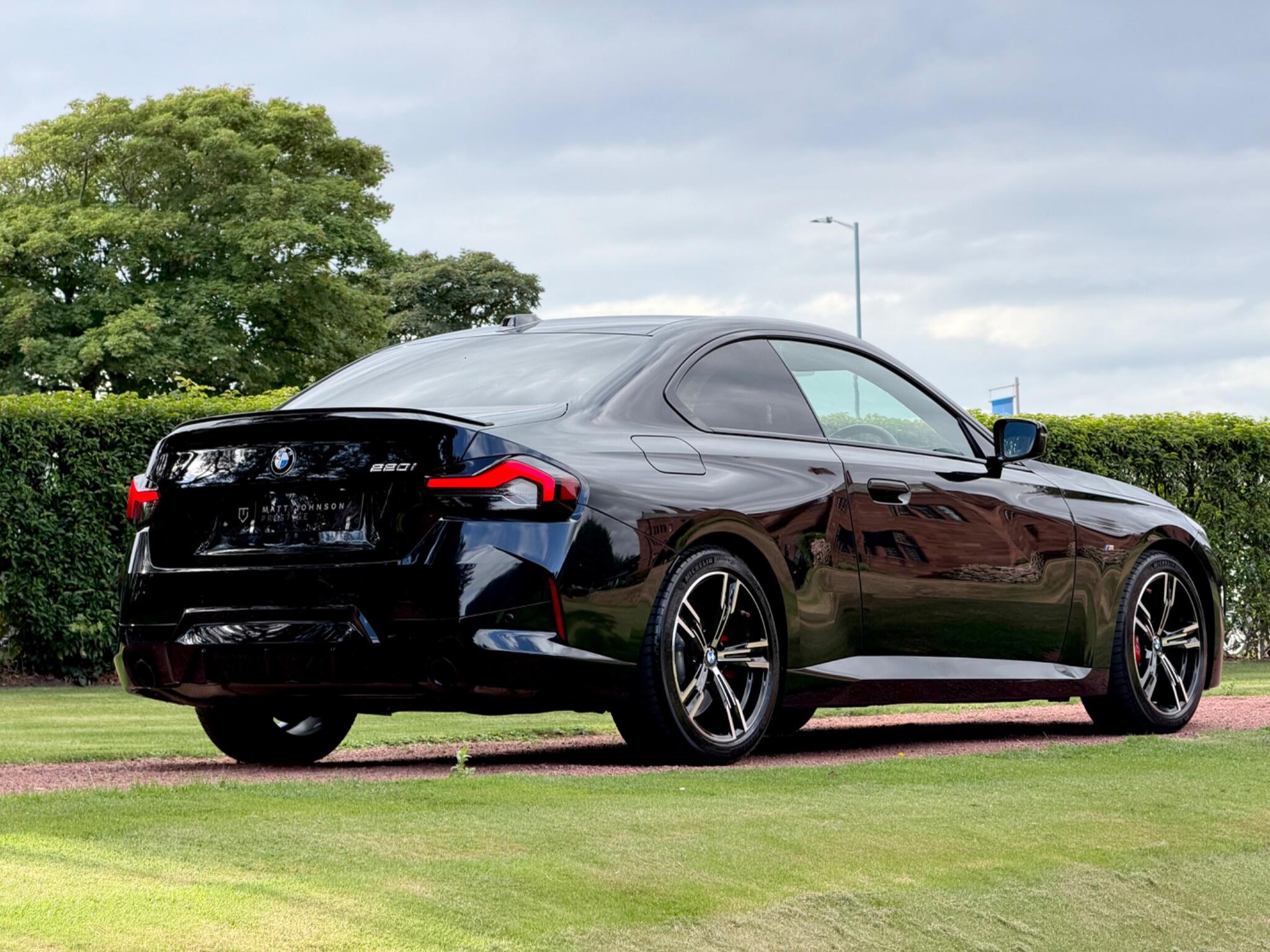 BMW 2 Series view 18