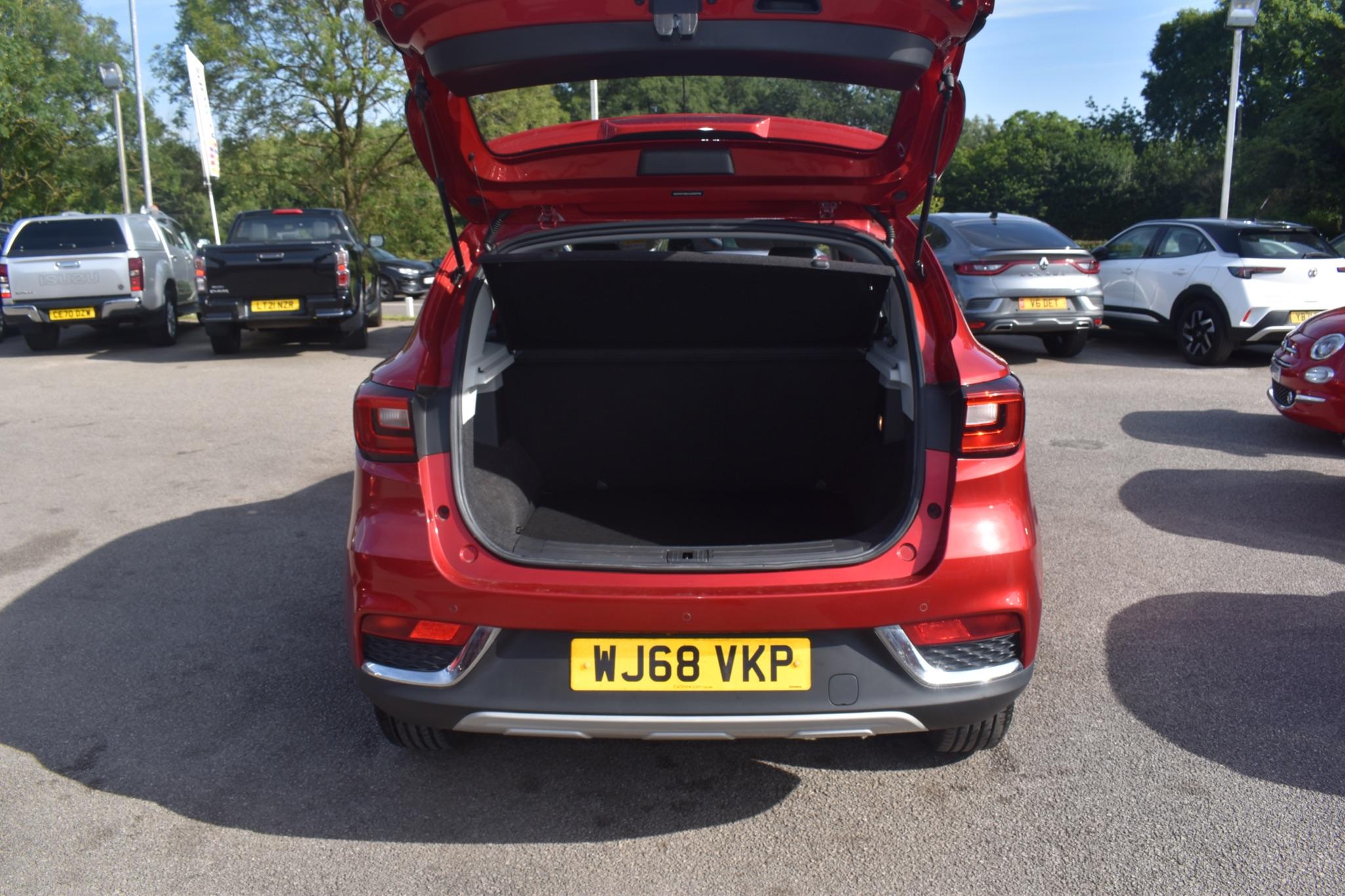 MG ZS - 1.5 VTi-TECH Exclusive Euro 6 (s/s) 5dr - Image 7