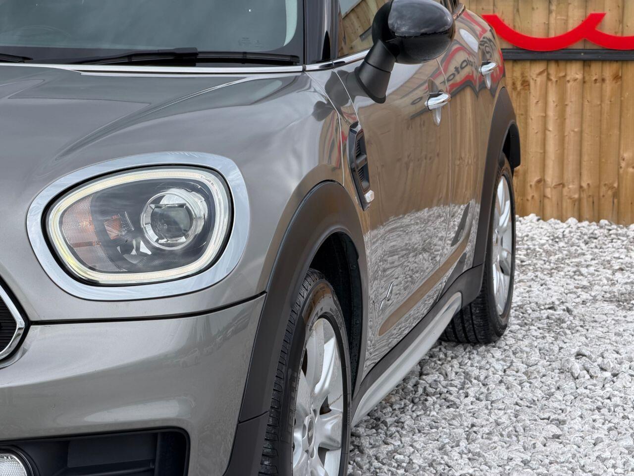 Mini Countryman view 5