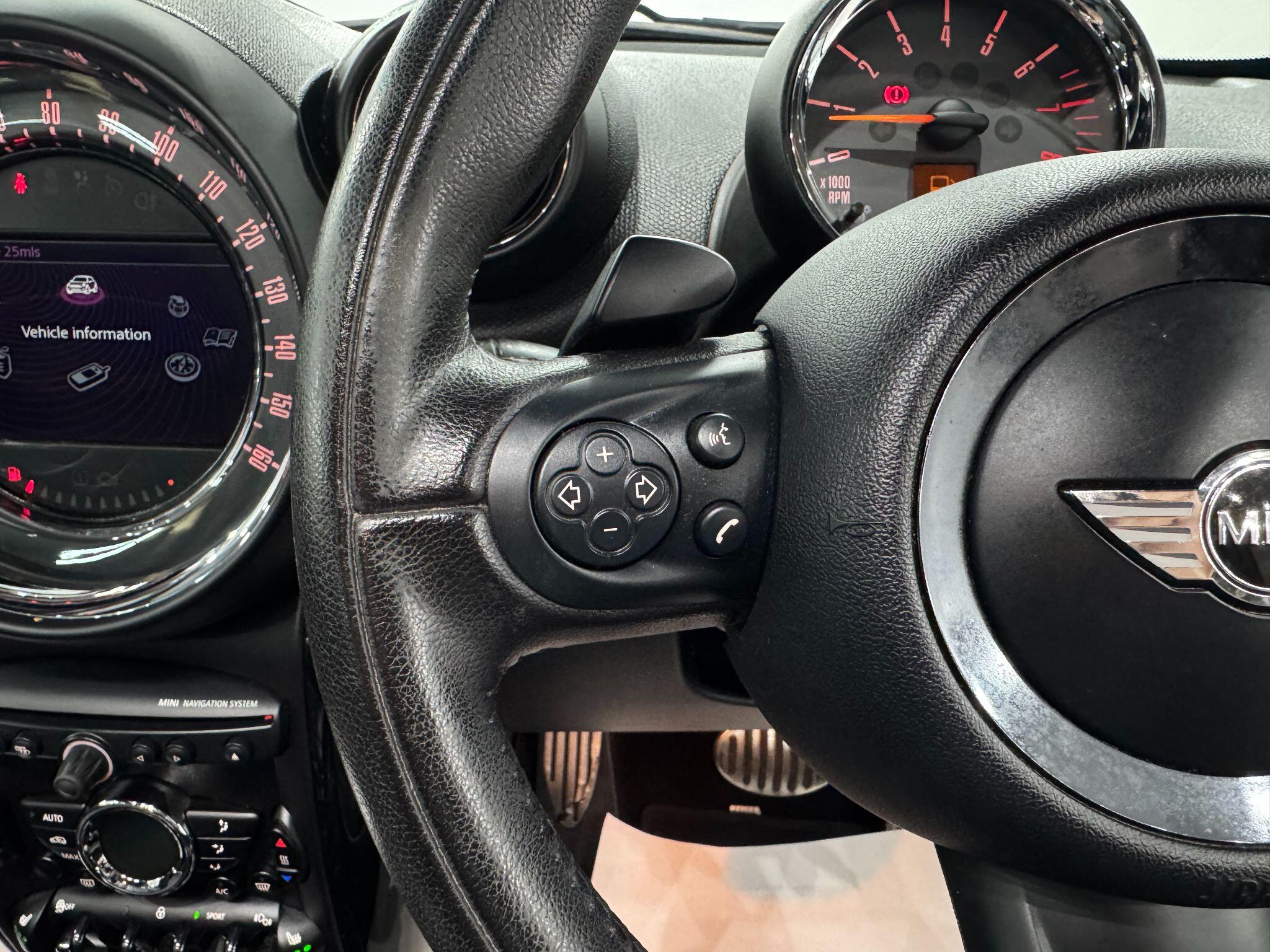 MINI Countryman view 31