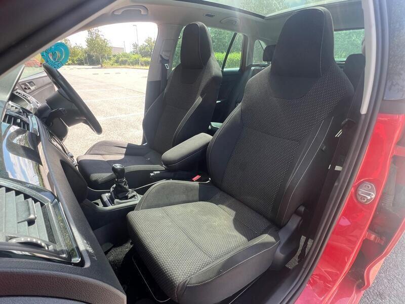 Skoda Rapid view 14