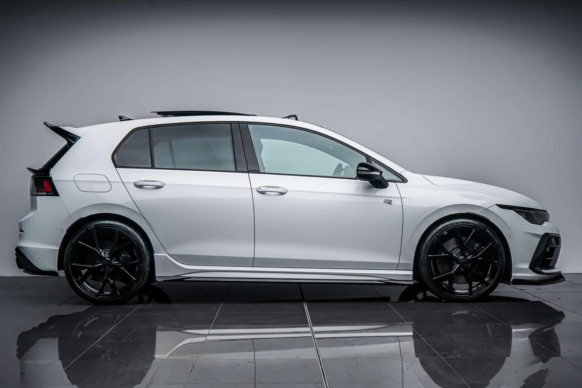 Volkswagen Golf view 12