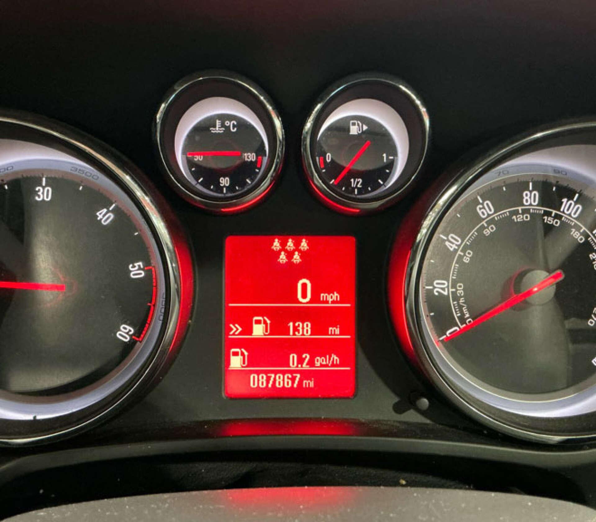 Vauxhall Zafira Tourer view 6