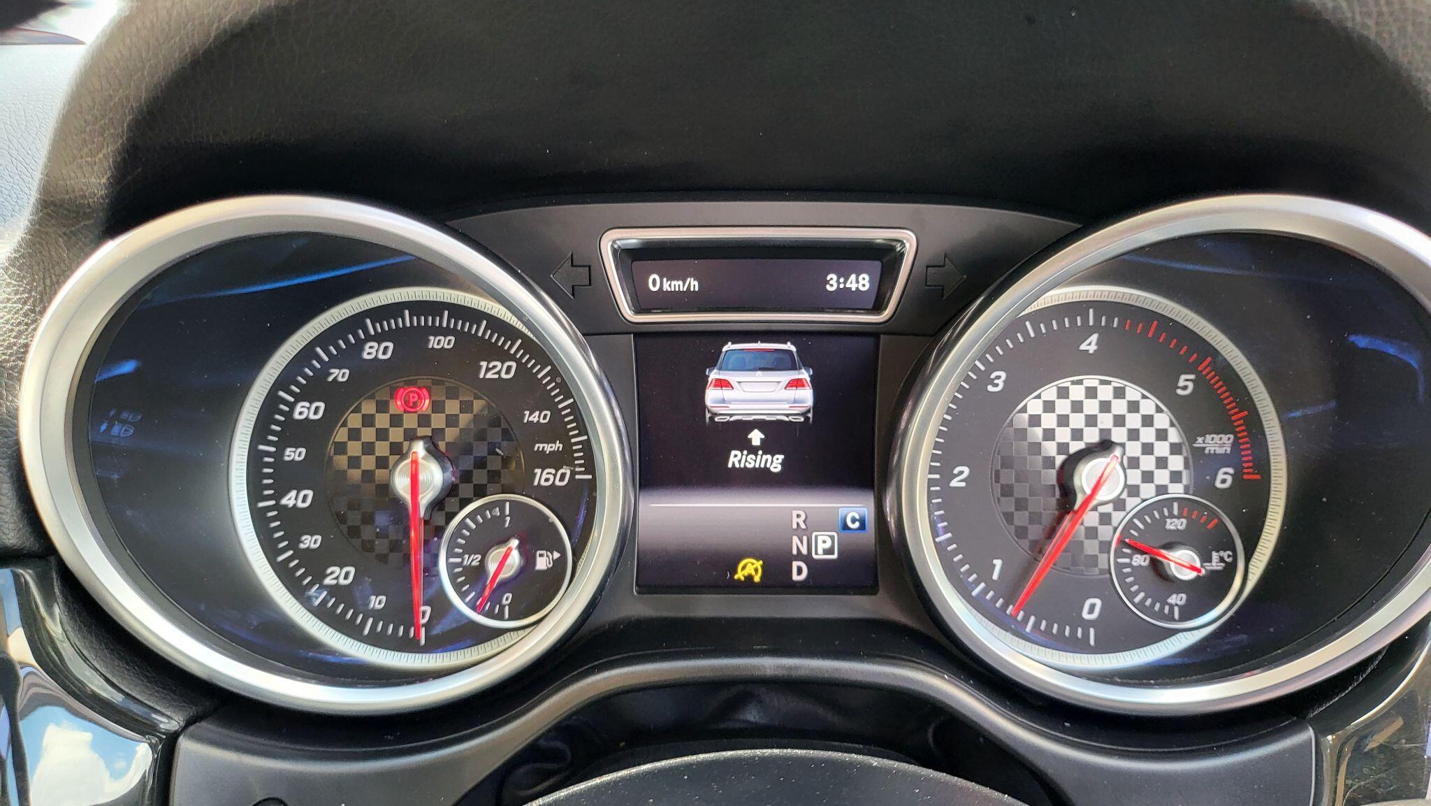 Mercedes-Benz Gle view 30