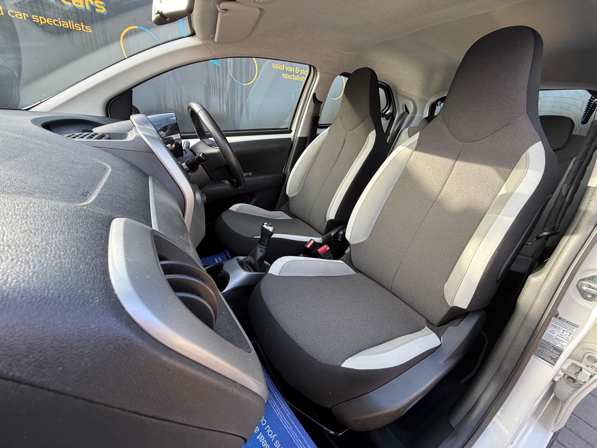 Toyota Aygo view 25