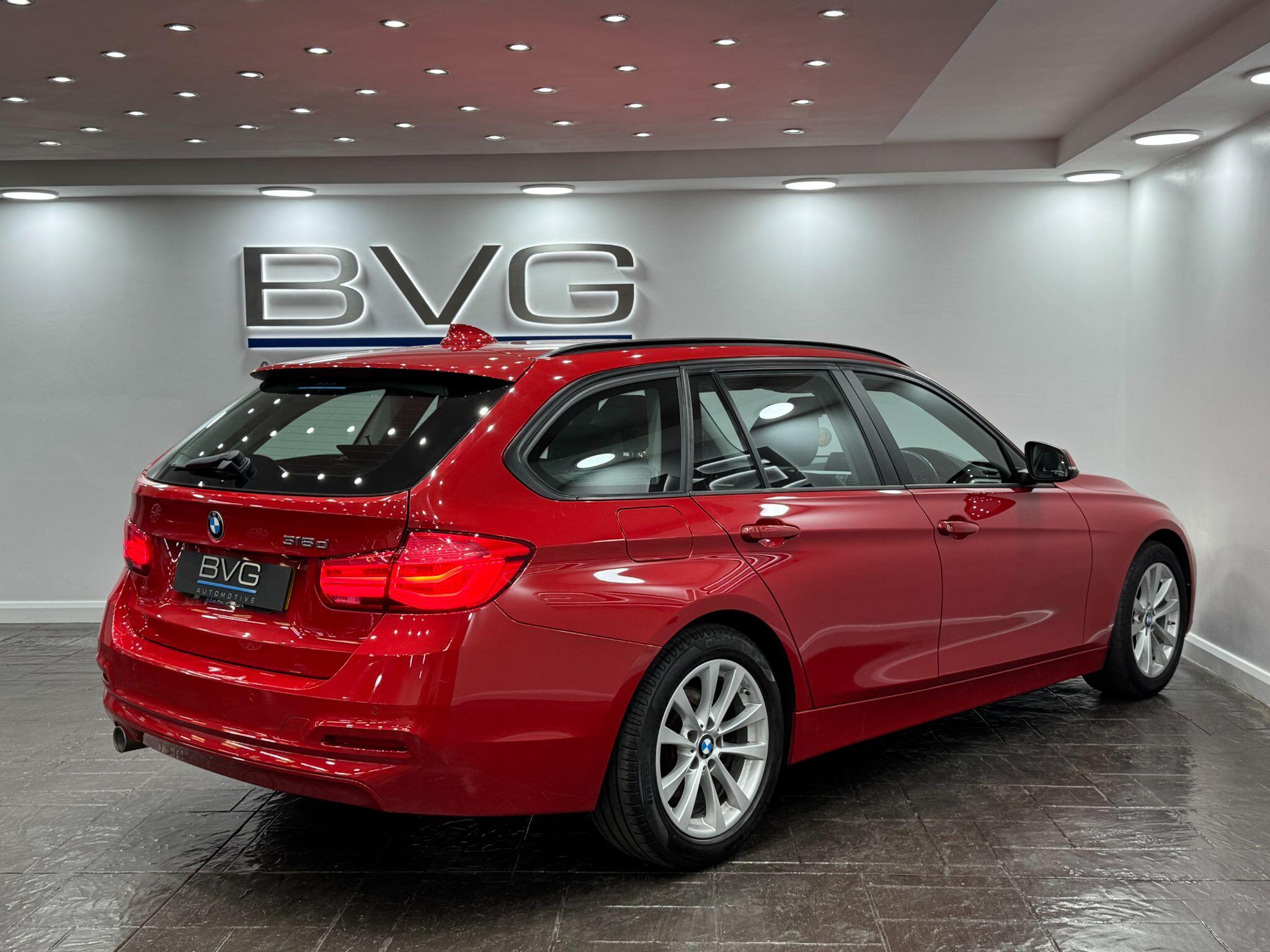 BMW 3 Series view 11