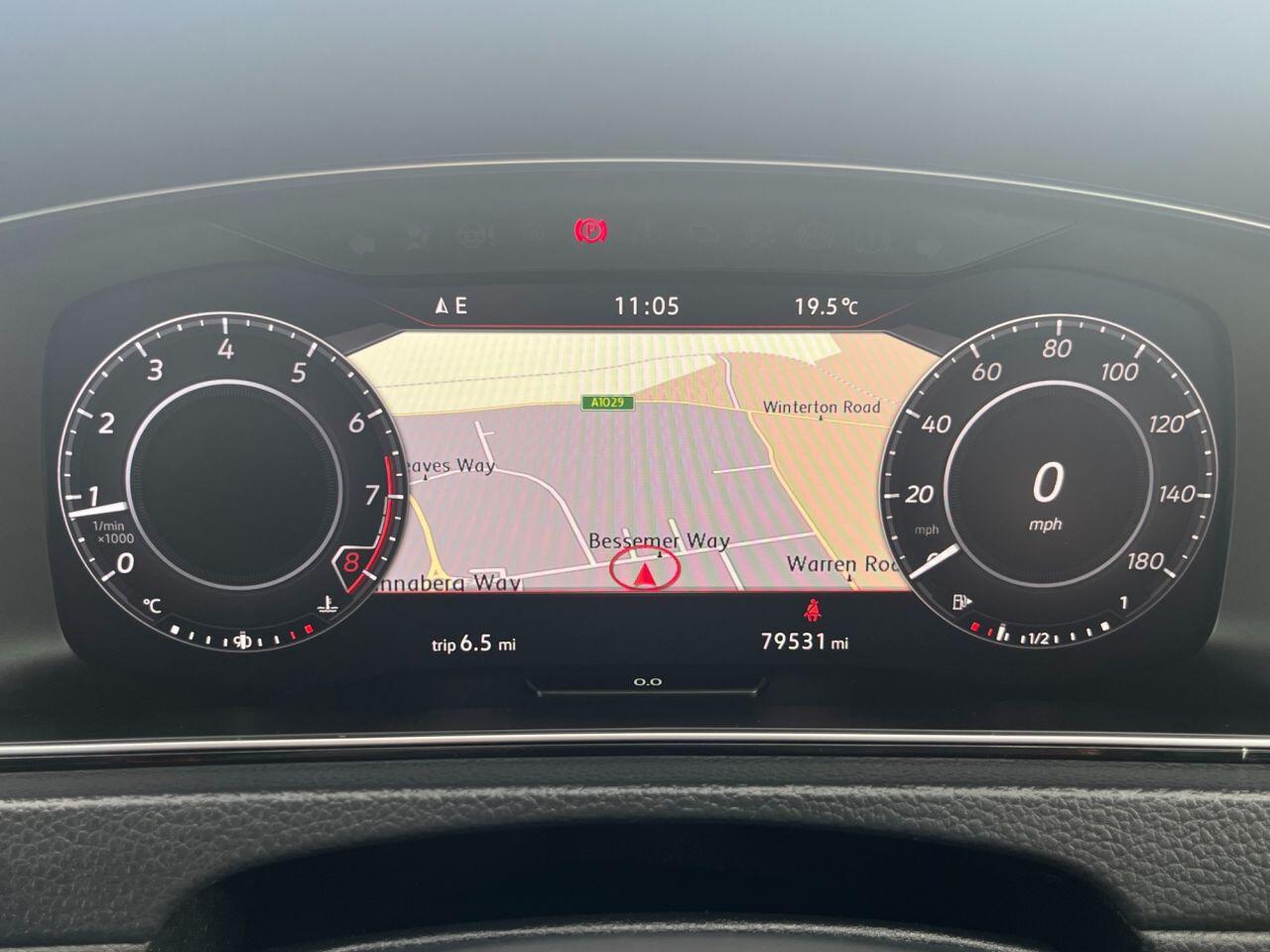 Volkswagen Golf view 30