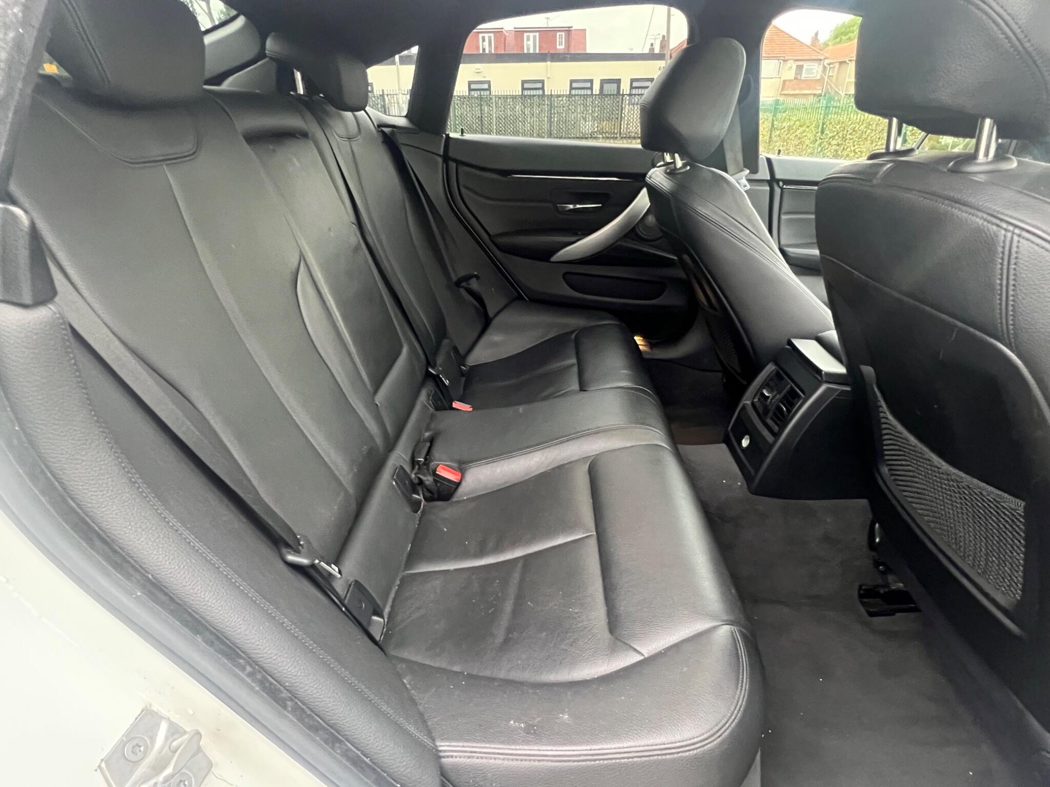 BMW 4 Series view 24