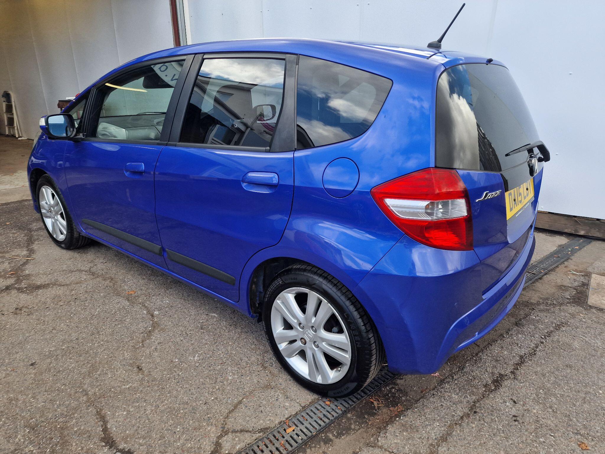 Honda Jazz view 16