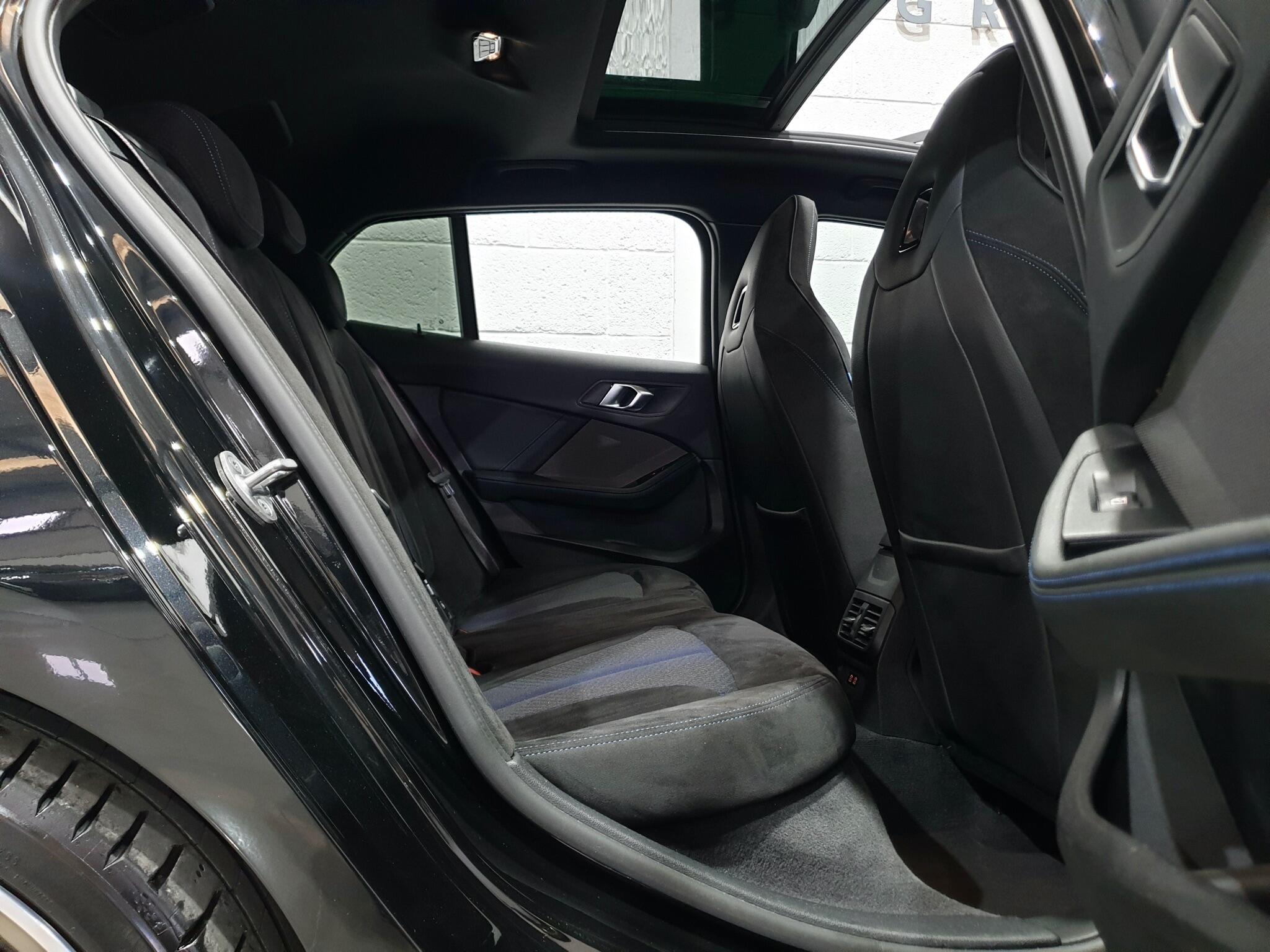 BMW 1 Series view 50
