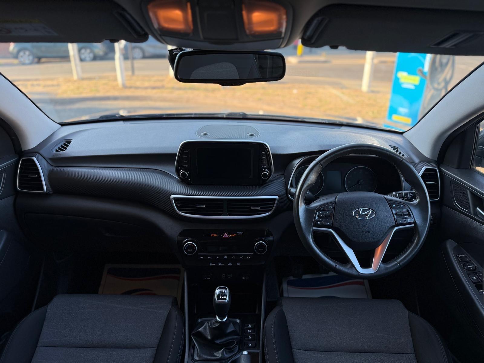 Hyundai Tucson view 32
