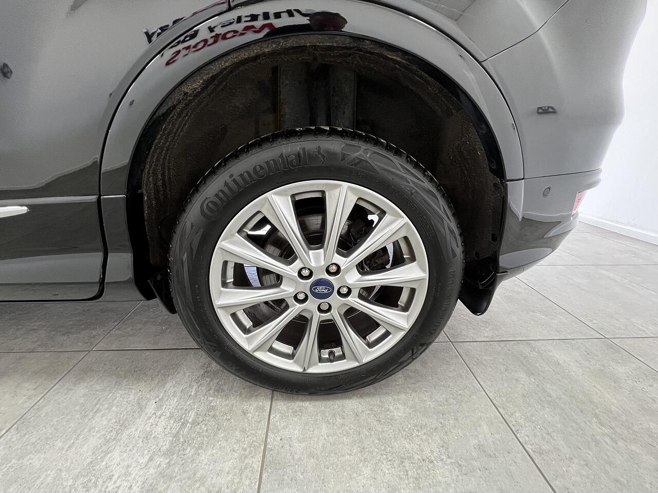Ford Kuga view 20