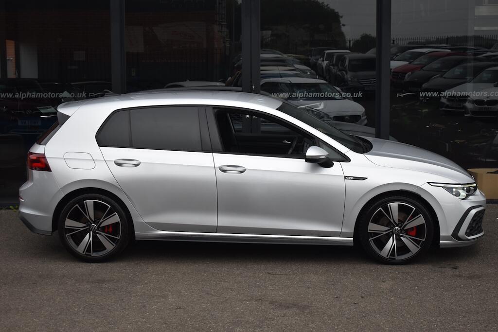 Volkswagen Golf view 14