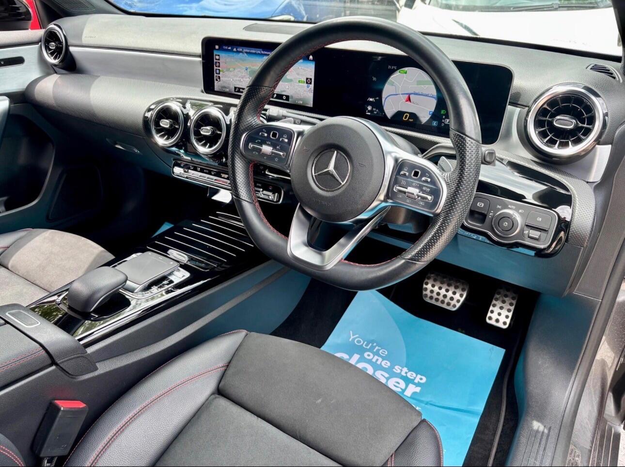 Mercedes-Benz A-Class view 27