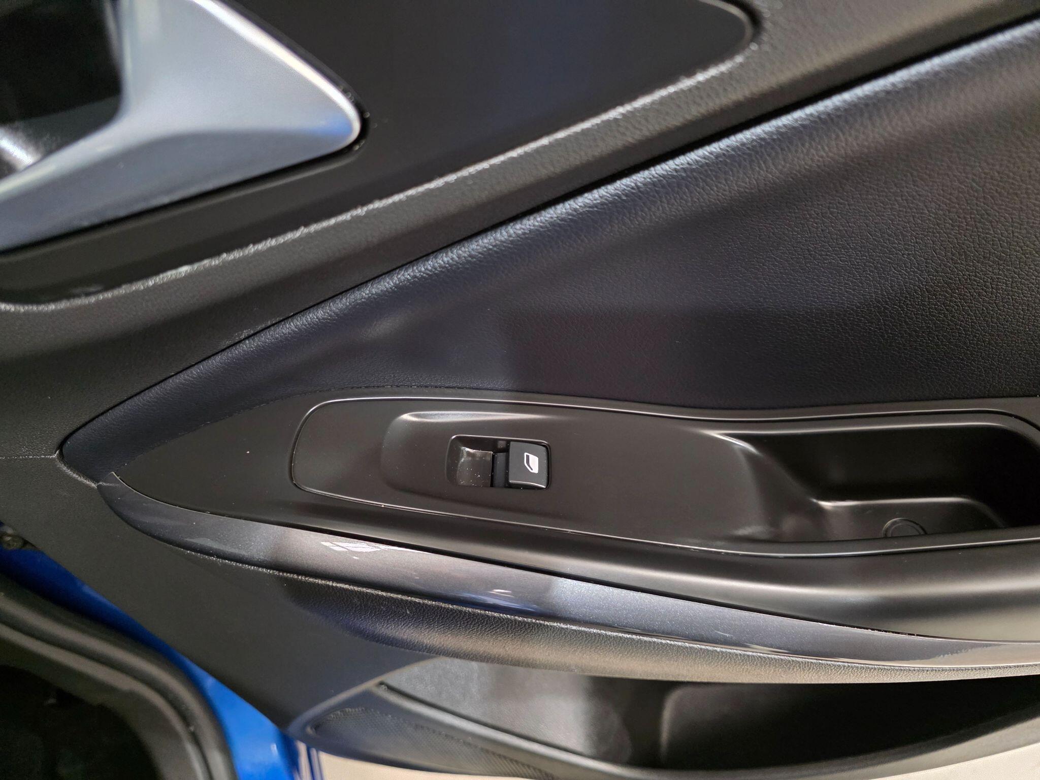 Vauxhall Grandland X view 23