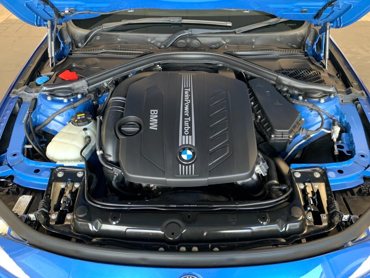 BMW 3 Series view 46