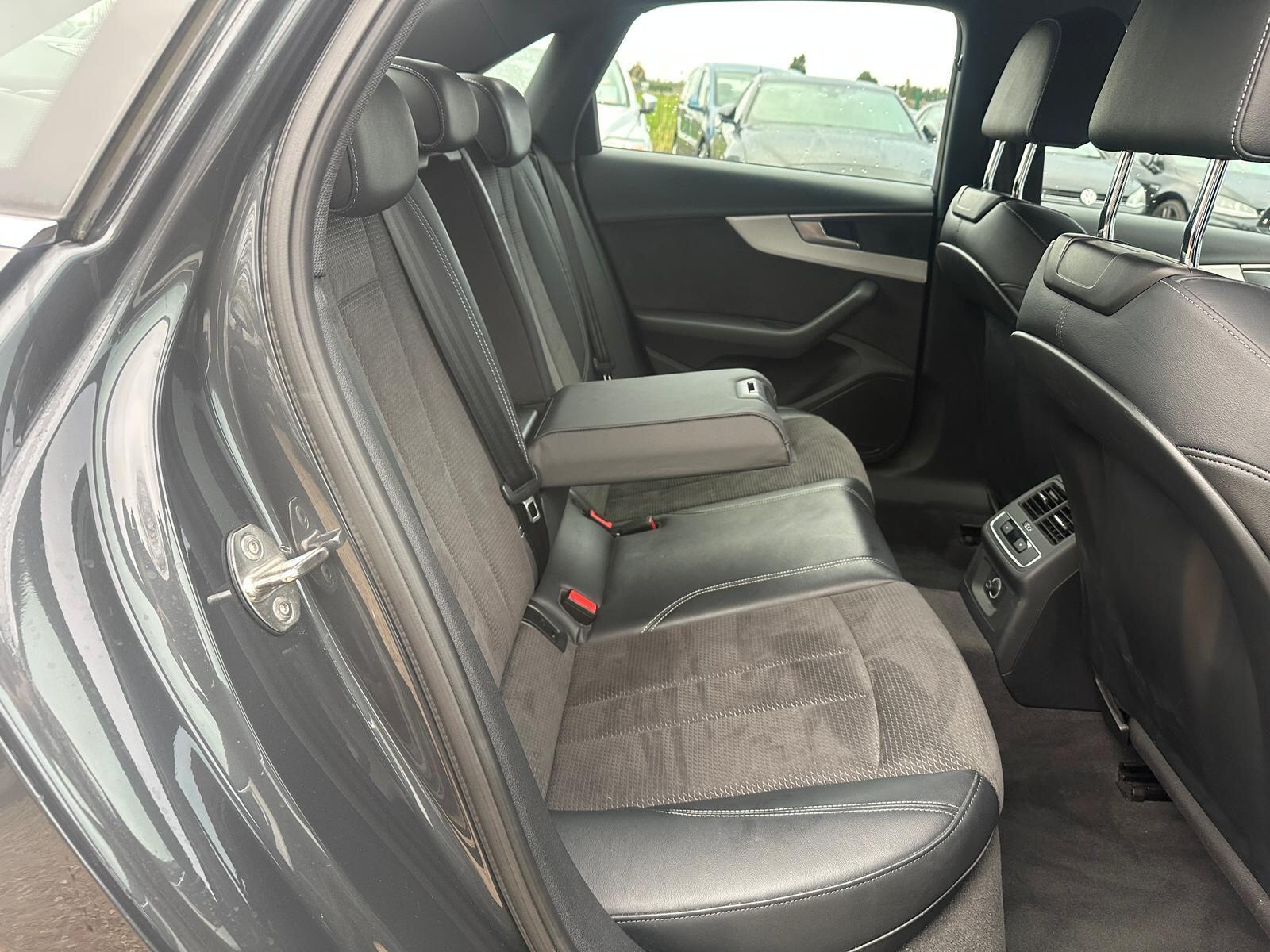 Audi A4 view 10