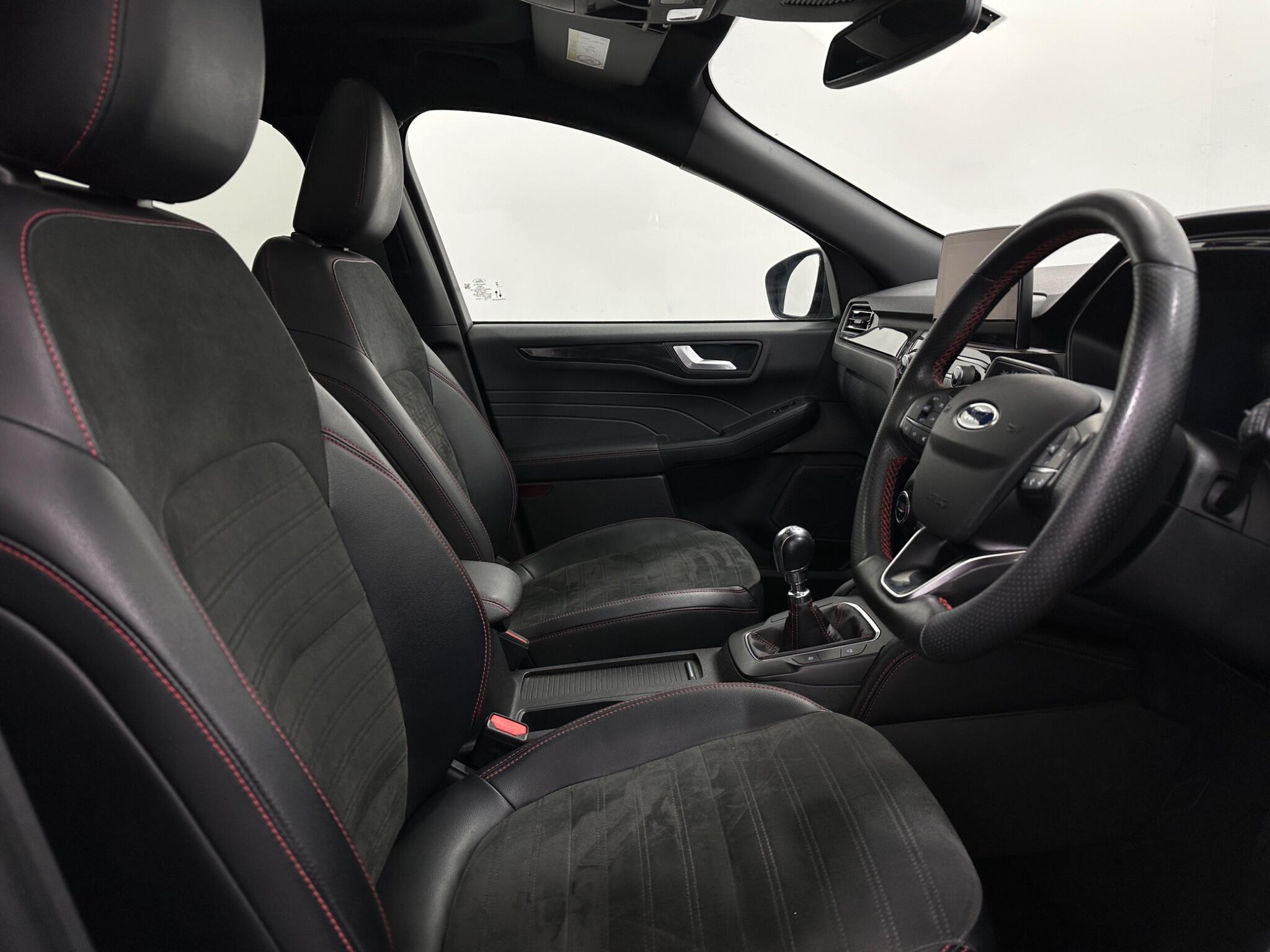 Ford Kuga view 31