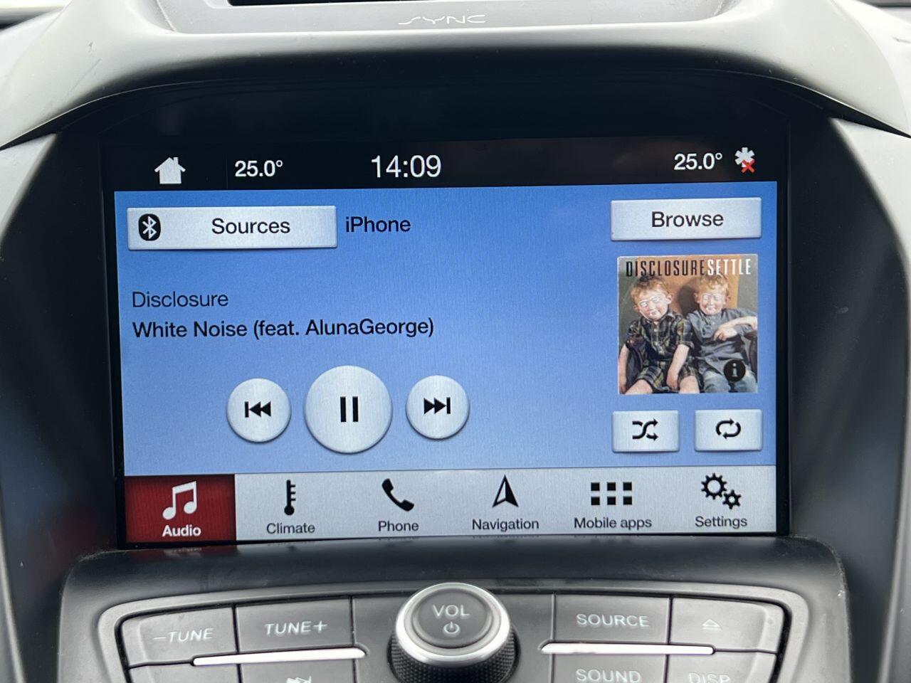 Ford Kuga view 39