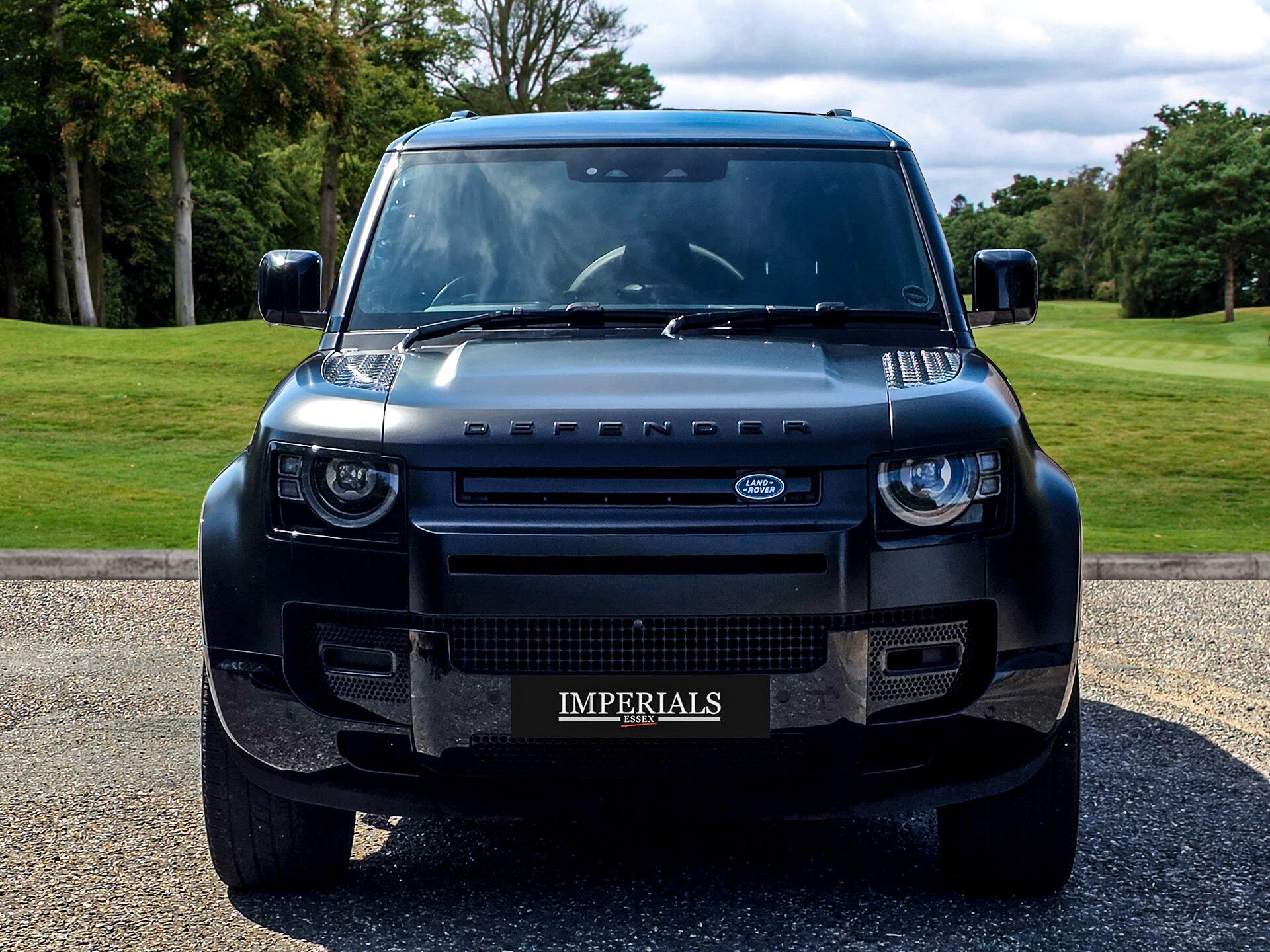 Land Rover Defender view 10