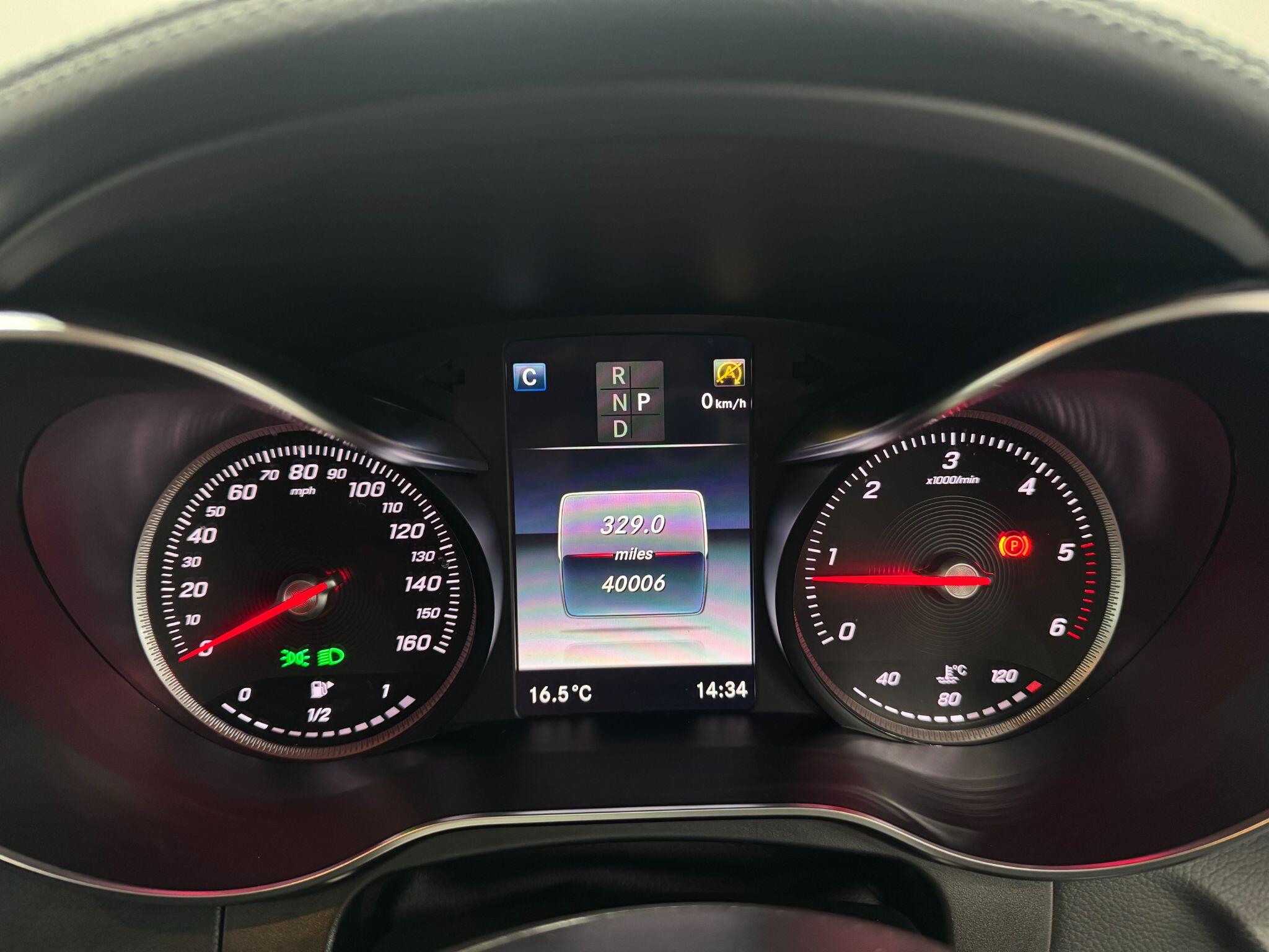 Mercedes-Benz GLC view 36