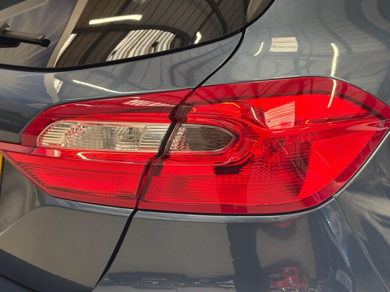 Ford Fiesta view 52
