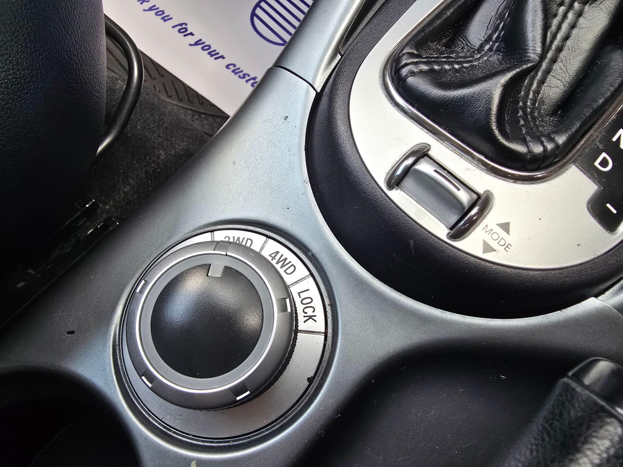 Mitsubishi Outlander view 24