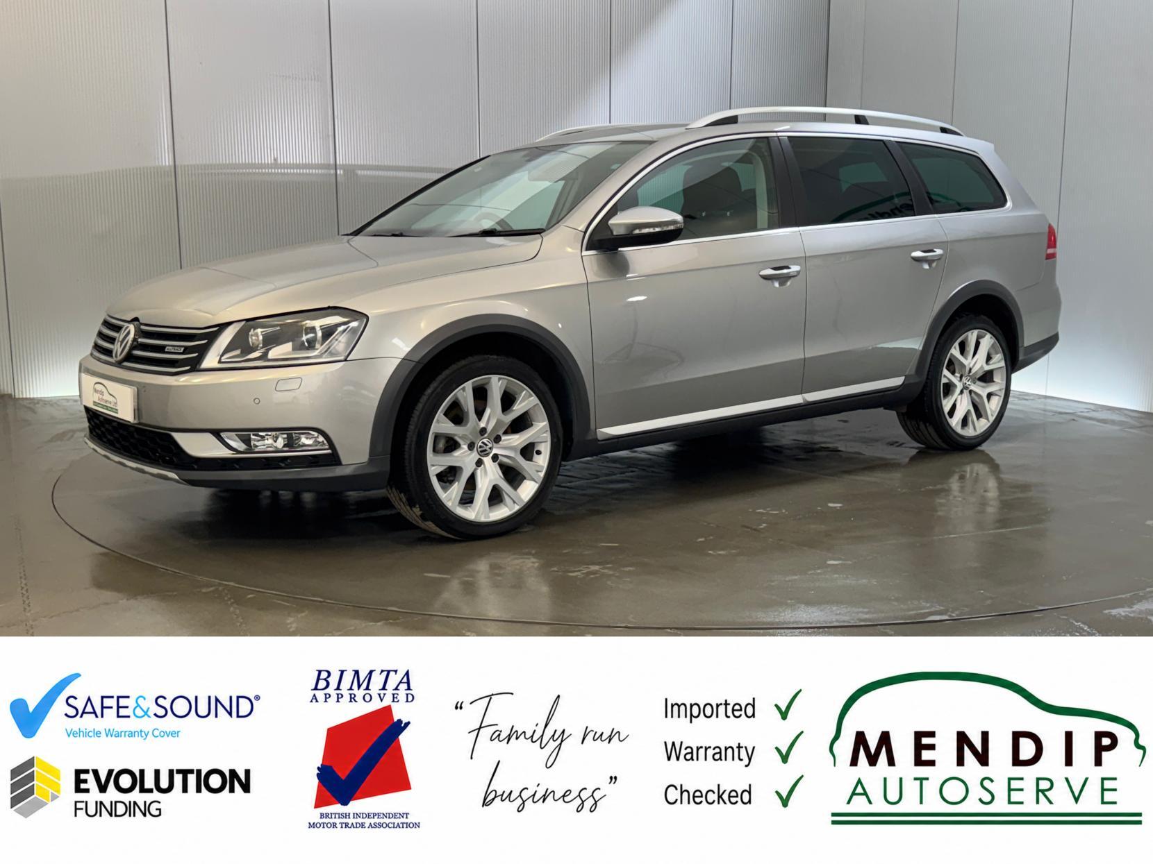 Volkswagen Passat view 3