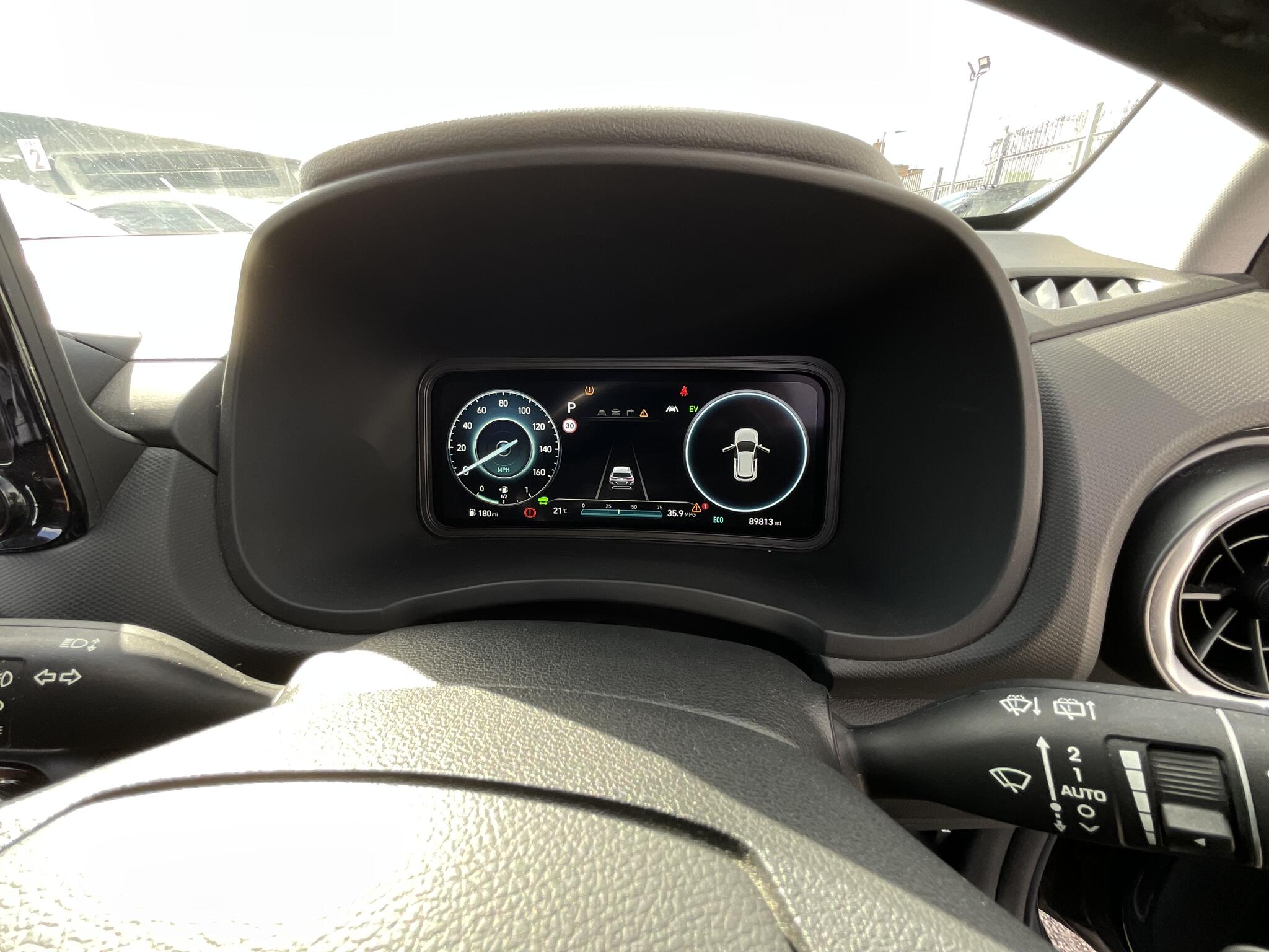 Hyundai Kona view 23