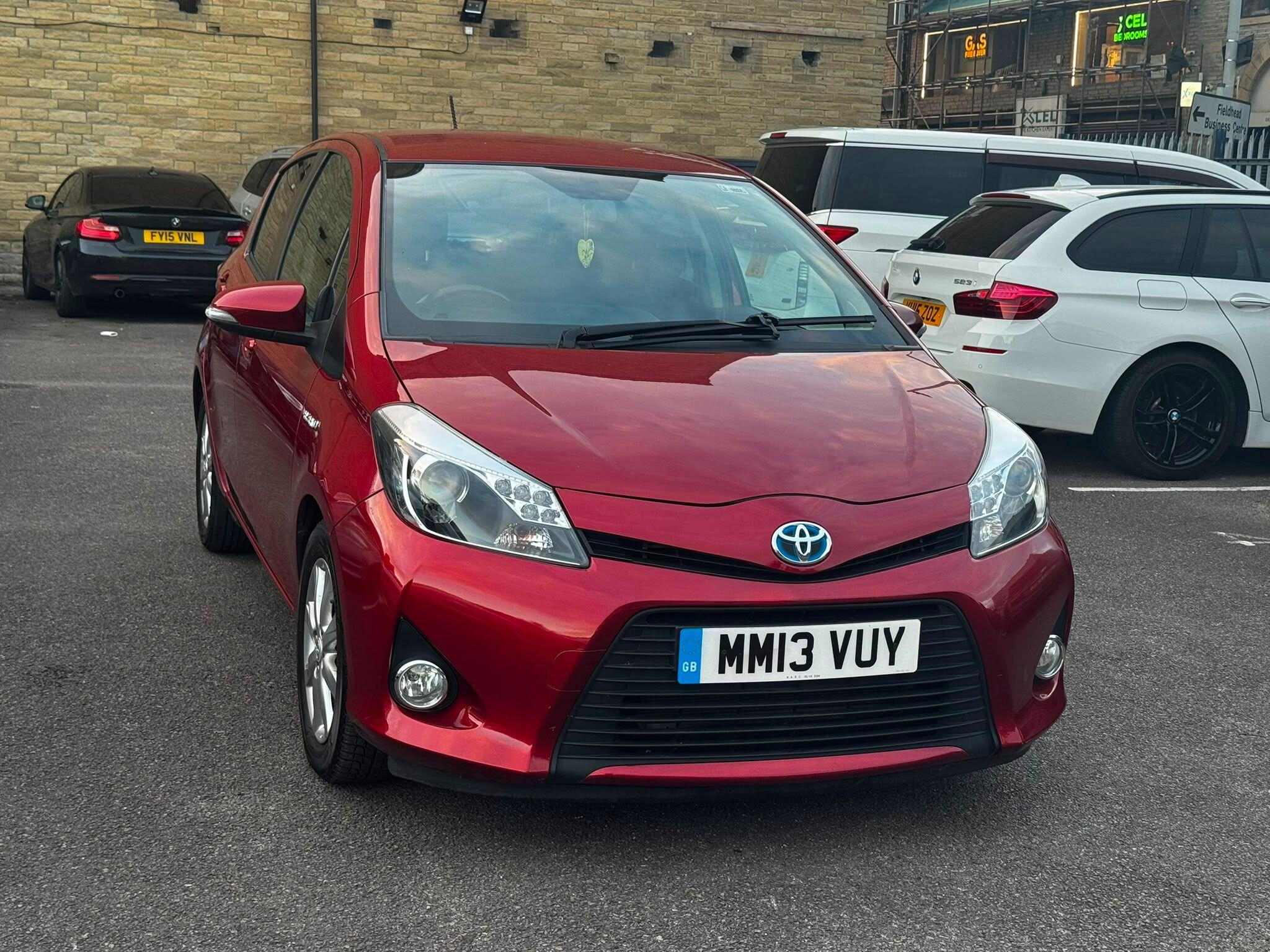 Toyota Yaris view 10