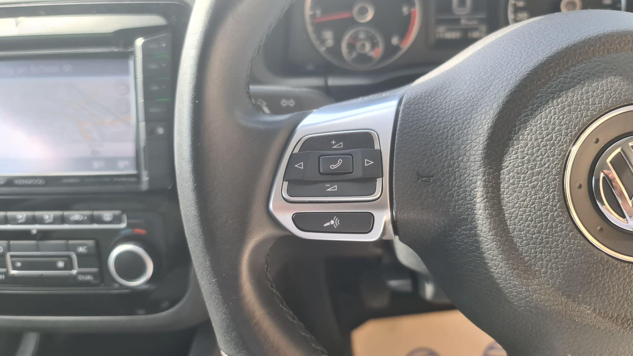 Volkswagen Scirocco view 26