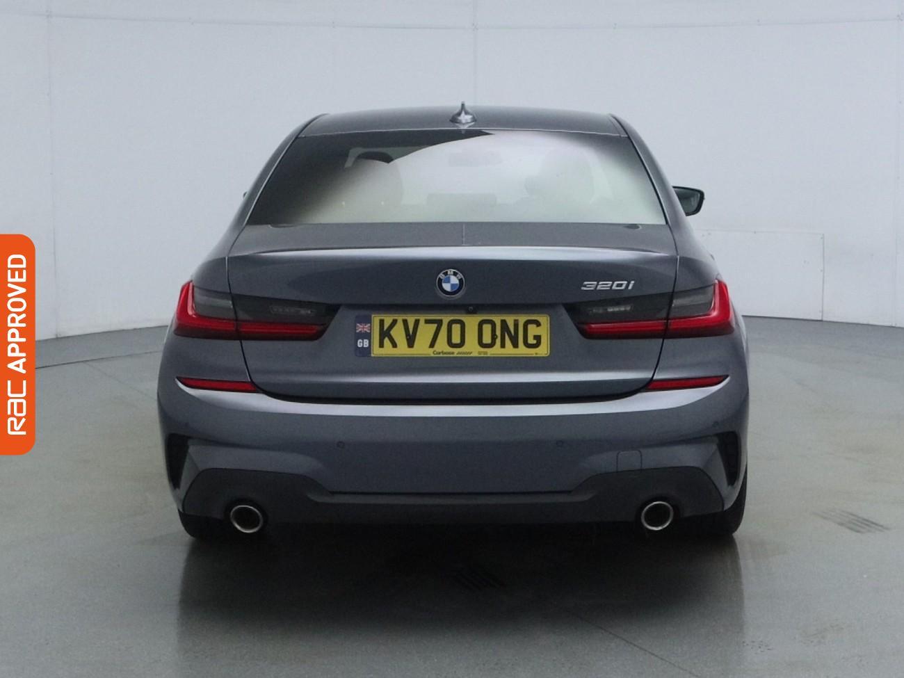 BMW 3 Series view 8