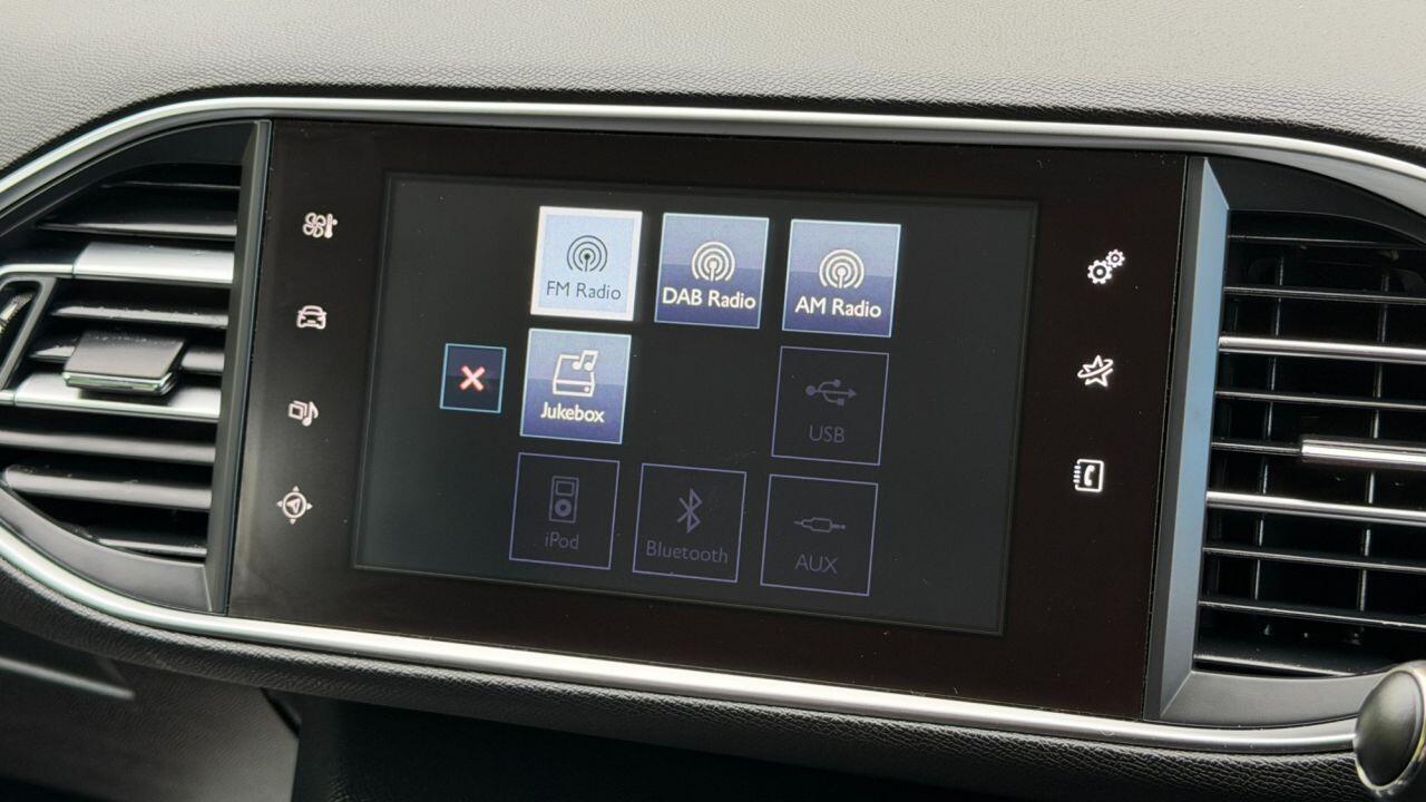 Peugeot 308 view 26