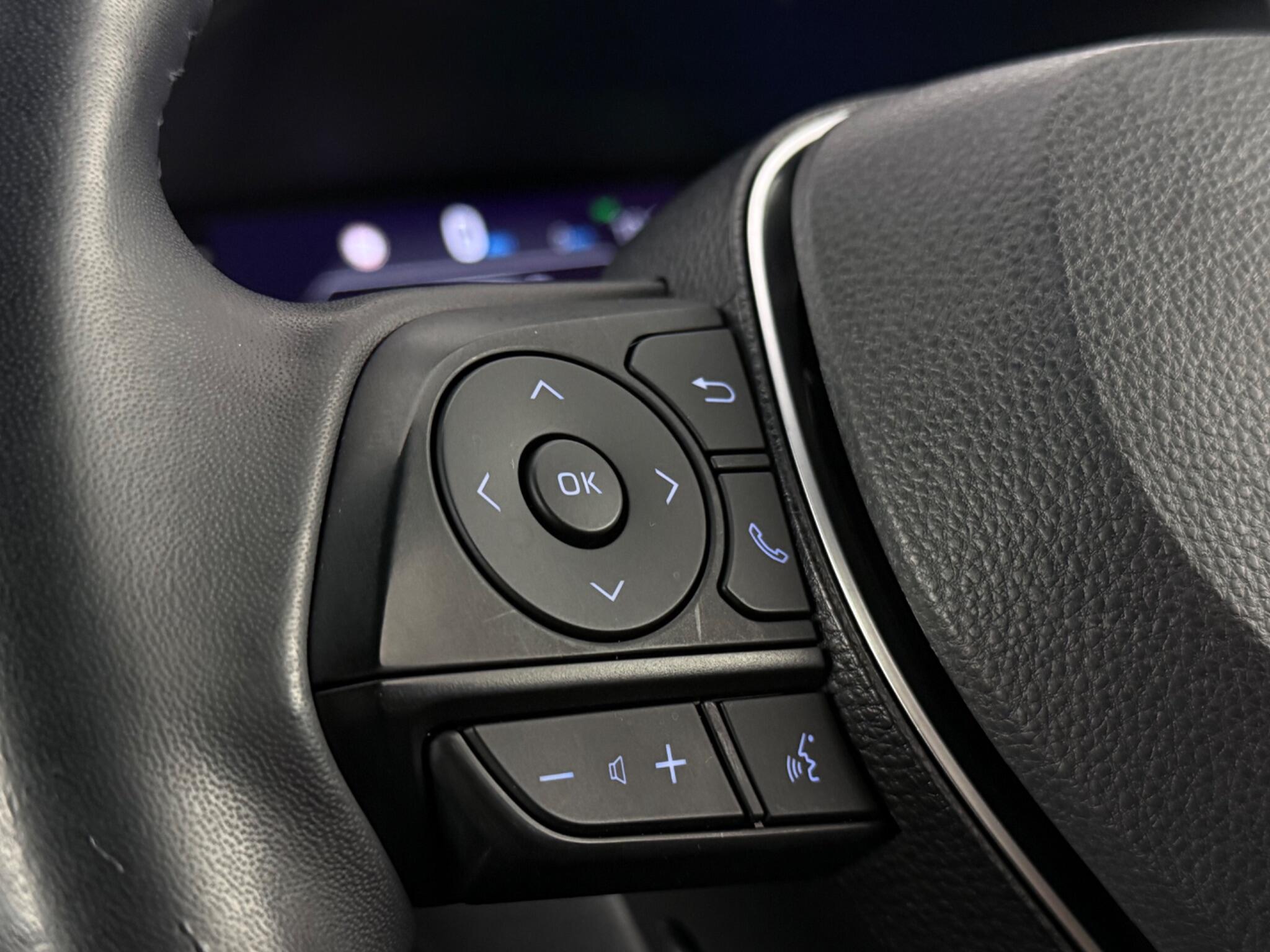 Toyota Rav4 view 12