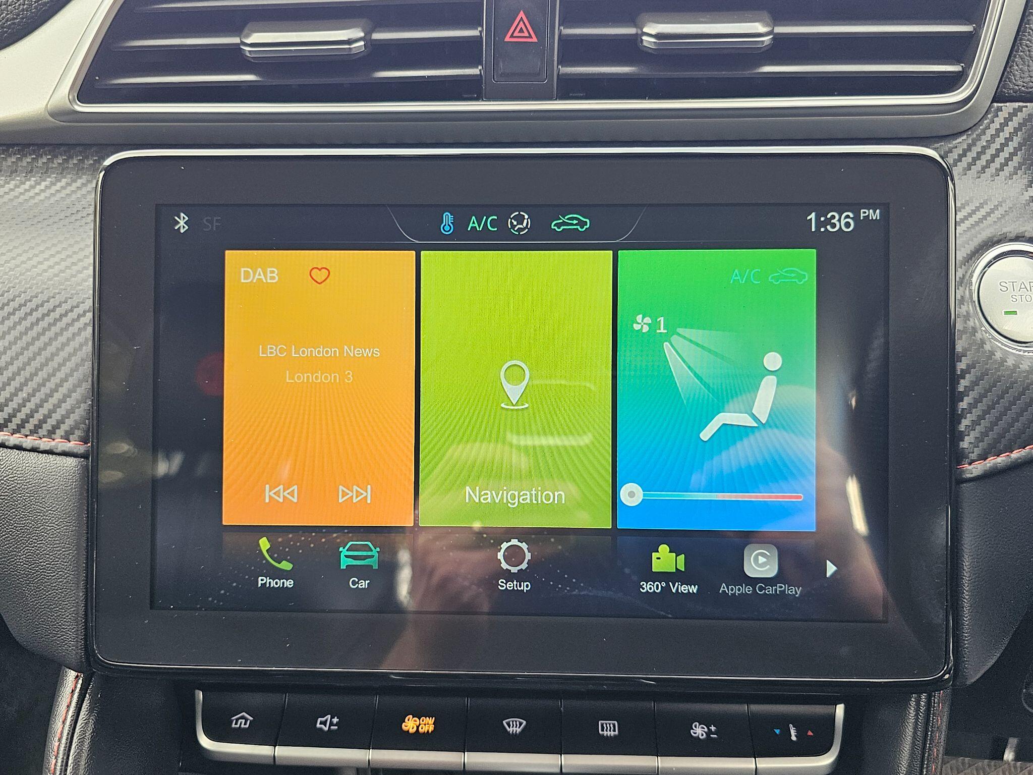 MG ZS view 45