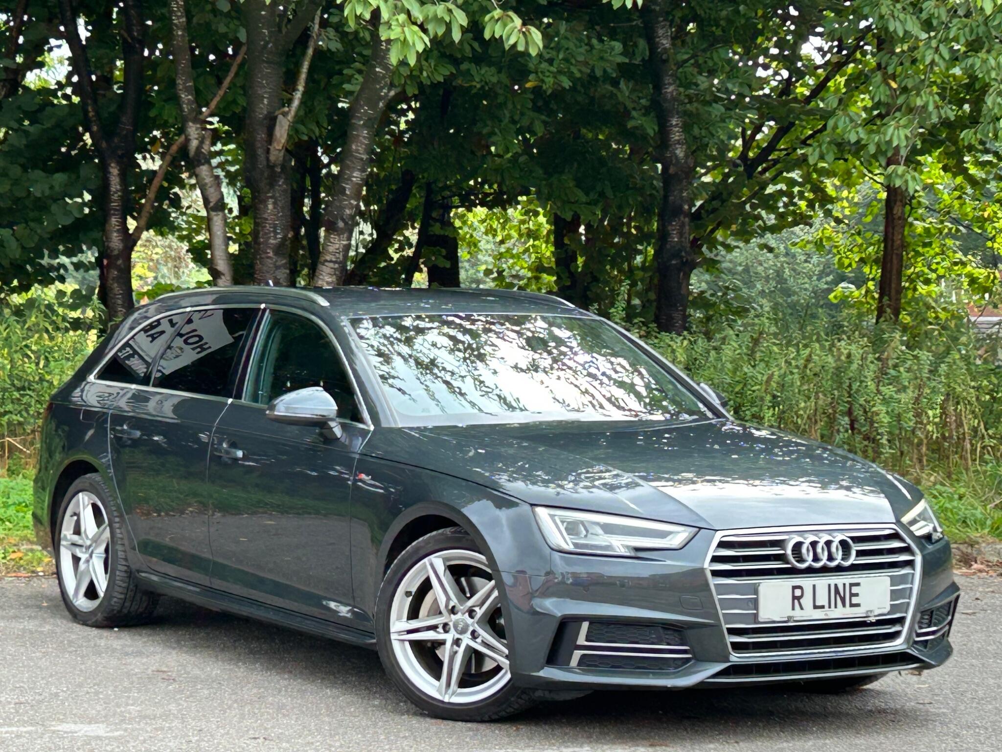 Audi A4 view 4